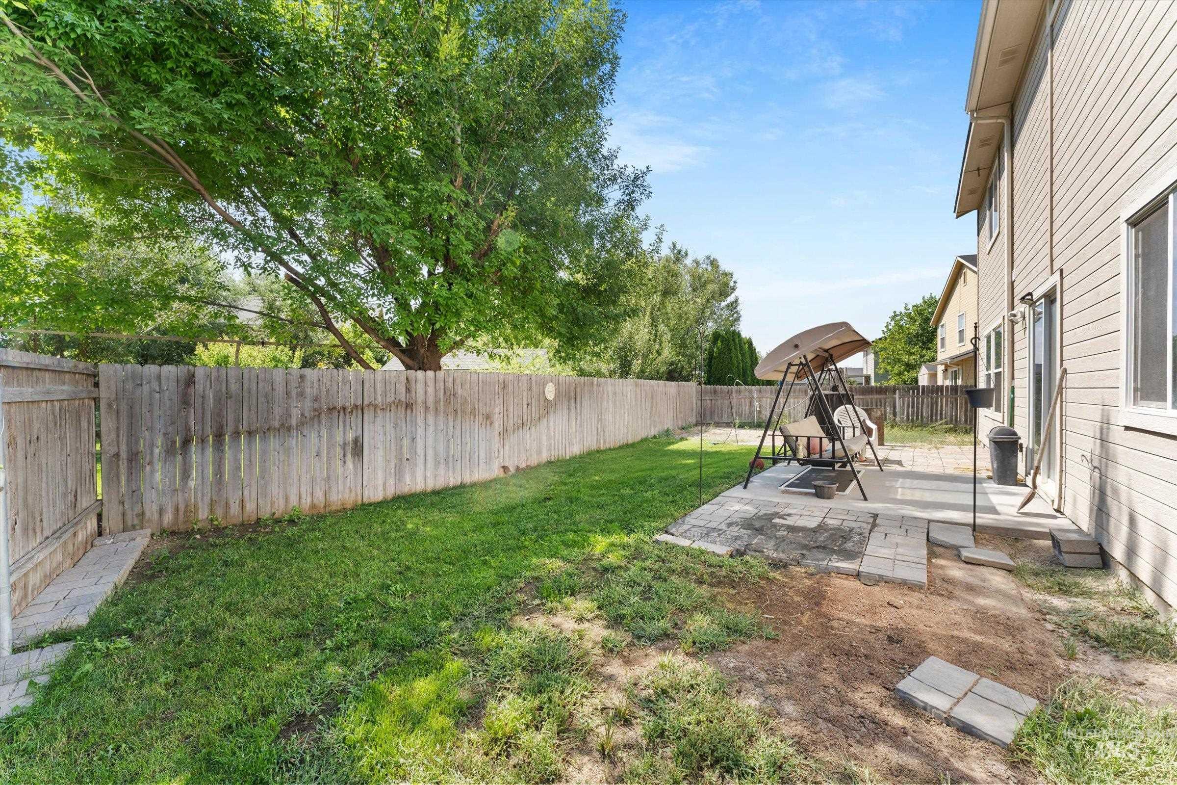 1577 Gold Street, Middleton, Idaho 83644, 5 Bedrooms, 2.5 Bathrooms, Residential For Sale, Price $500,000, 98999813
