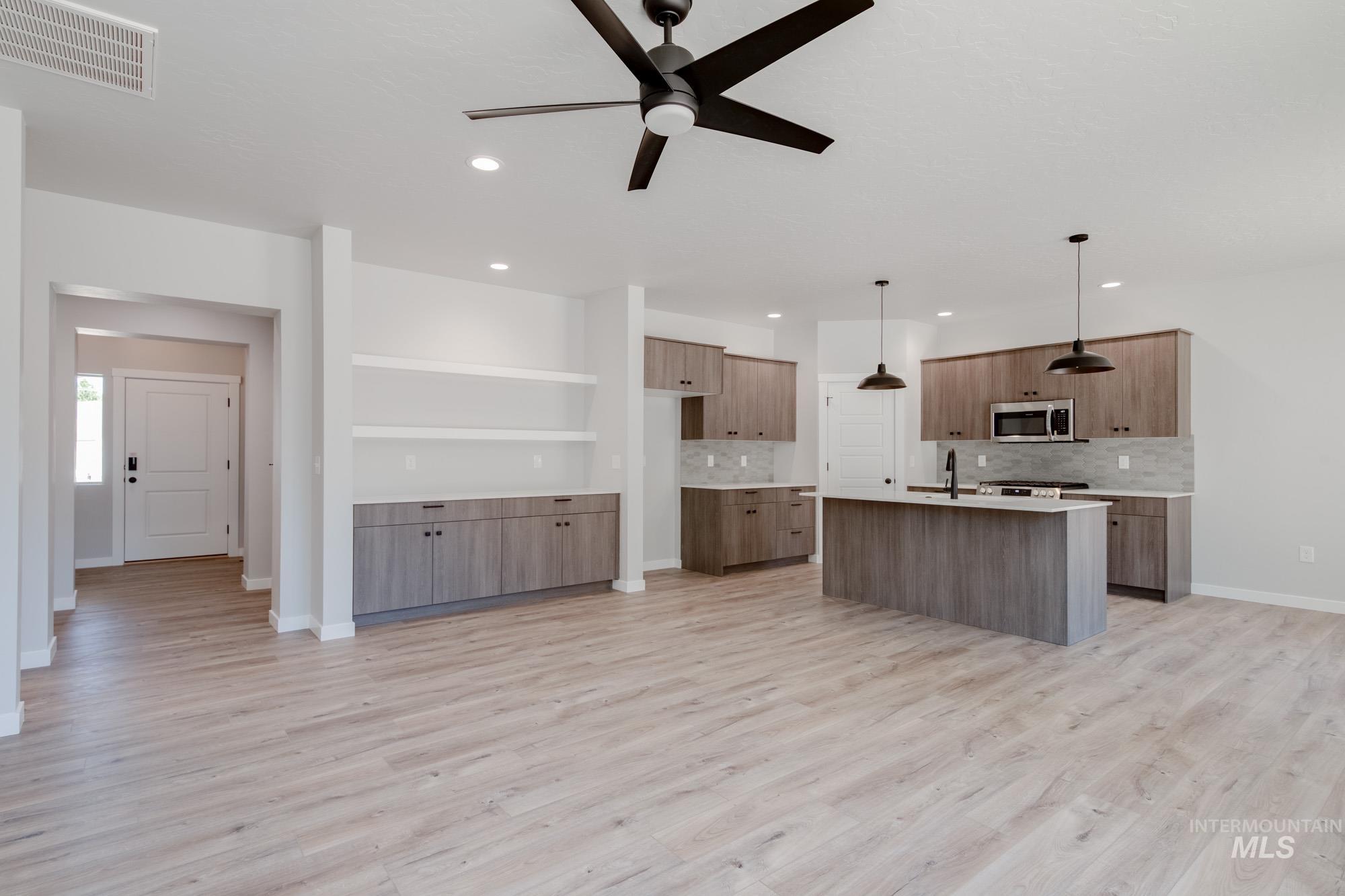 5337 E Hunt Divide St, Nampa, Idaho 83687, 4 Bedrooms, 2 Bathrooms, Residential For Sale, Price $459,990, 98999814