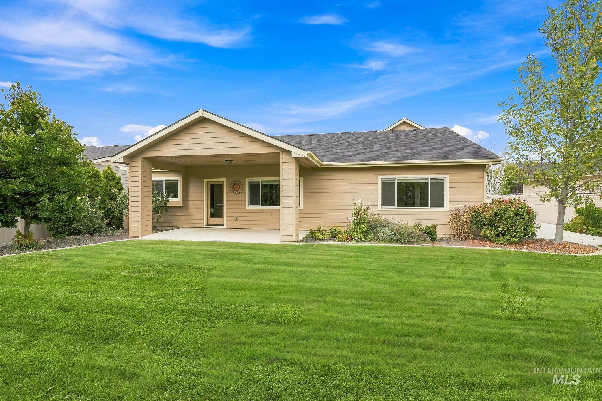 2739 W Tenuta St, Meridian, Idaho 83646, 3 Bedrooms, 2 Bathrooms, Residential For Sale, Price $639,900,MLS 98999818