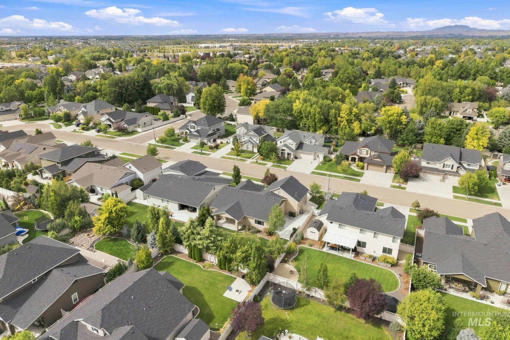 2739 W Tenuta St, Meridian, Idaho 83646, 3 Bedrooms, 2 Bathrooms, Residential For Sale, Price $639,900,MLS 98999818