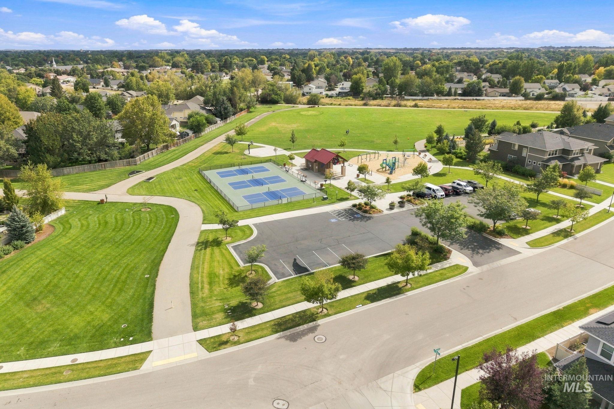 2739 W Tenuta St, Meridian, Idaho 83646, 3 Bedrooms, 2 Bathrooms, Residential For Sale, Price $639,900, 98999818
