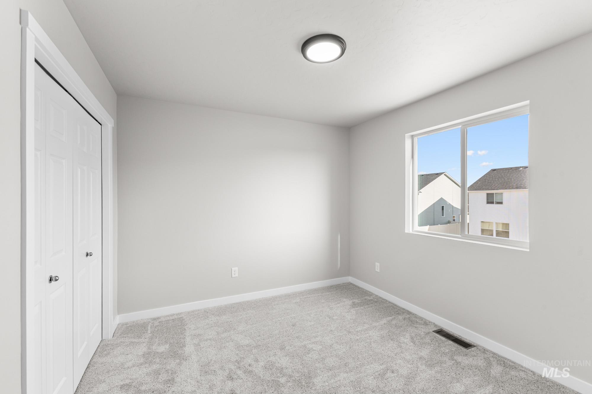 3143 W Animas Creek Dr, Kuna, Idaho 83634, 3 Bedrooms, 2.5 Bathrooms, Residential For Sale, Price $456,990, 98999819
