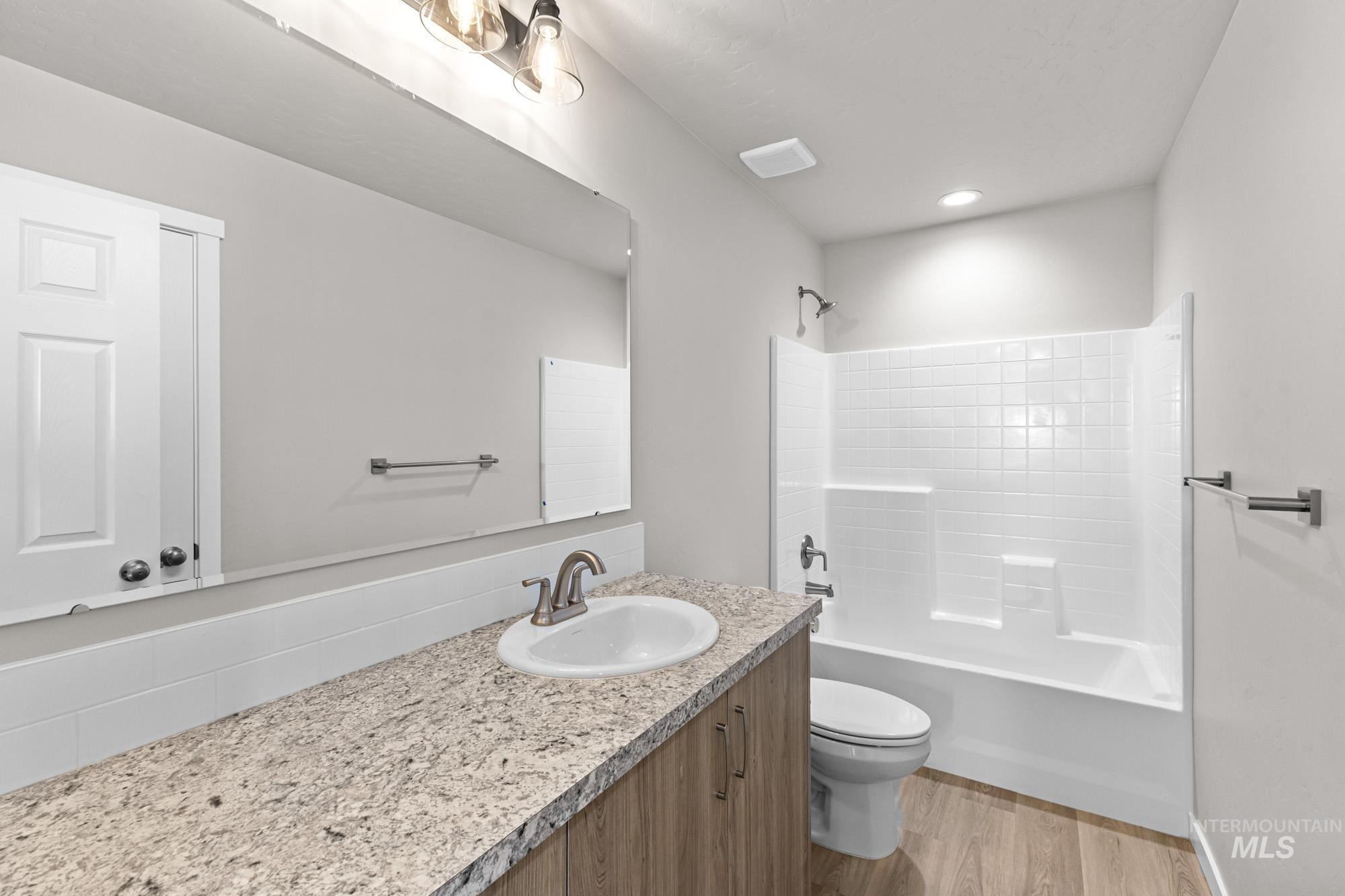 3143 W Animas Creek Dr, Kuna, Idaho 83634, 3 Bedrooms, 2.5 Bathrooms, Residential For Sale, Price $456,990, 98999819