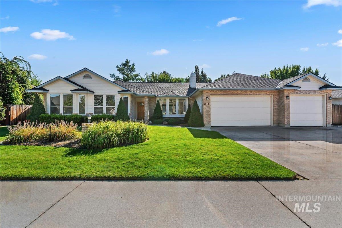 1830 SE 3rd Way, Meridian, Idaho 83642, 3 Bedrooms, 3 Bathrooms, Residential For Sale, Price $619,900, 98999820