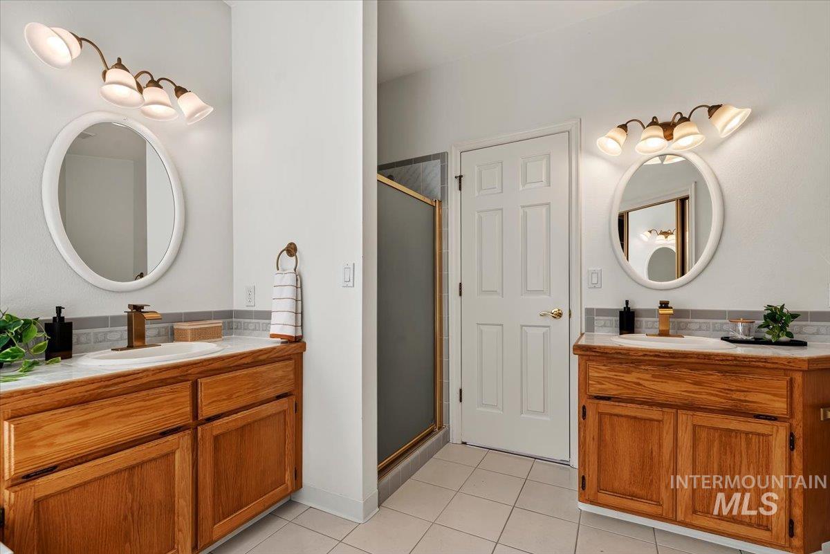 1830 SE 3rd Way, Meridian, Idaho 83642, 3 Bedrooms, 3 Bathrooms, Residential For Sale, Price $619,900, 98999820