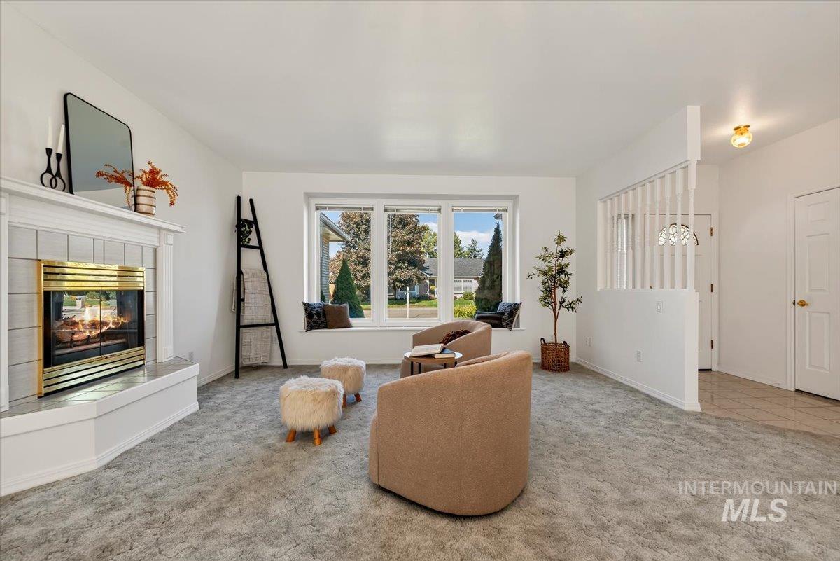 1830 SE 3rd Way, Meridian, Idaho 83642, 3 Bedrooms, 3 Bathrooms, Residential For Sale, Price $619,900, 98999820