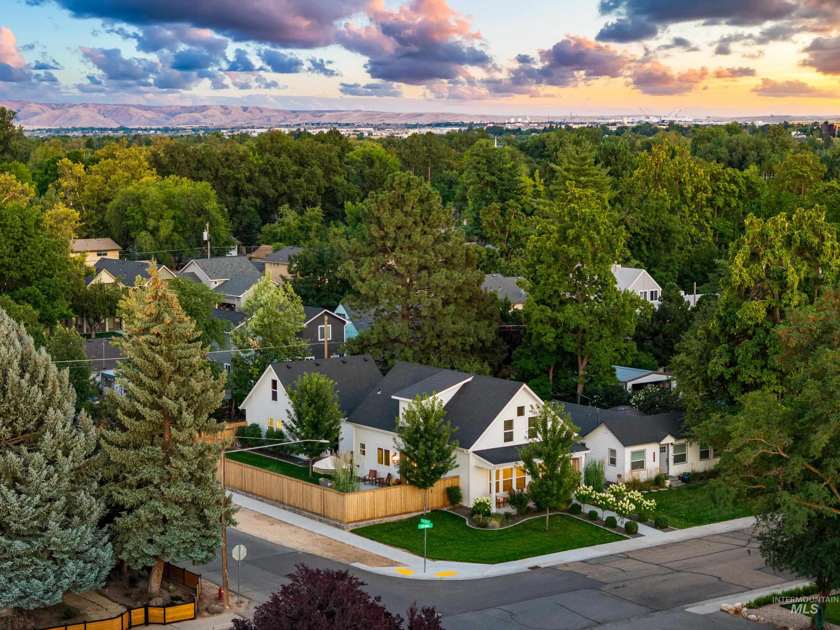 1998 S Atlantic St, Boise, Idaho 83705, 3 Bedrooms, 2.5 Bathrooms, Residential For Sale, Price $725,000, 98999821