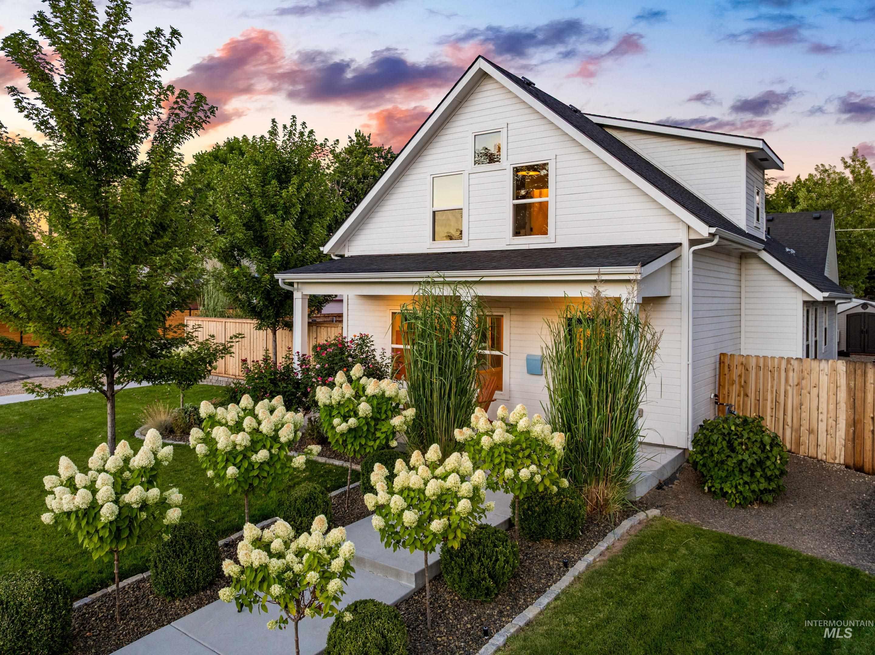 1998 S Atlantic St, Boise, Idaho 83705, 3 Bedrooms, 2.5 Bathrooms, Residential For Sale, Price $725,000, 98999821