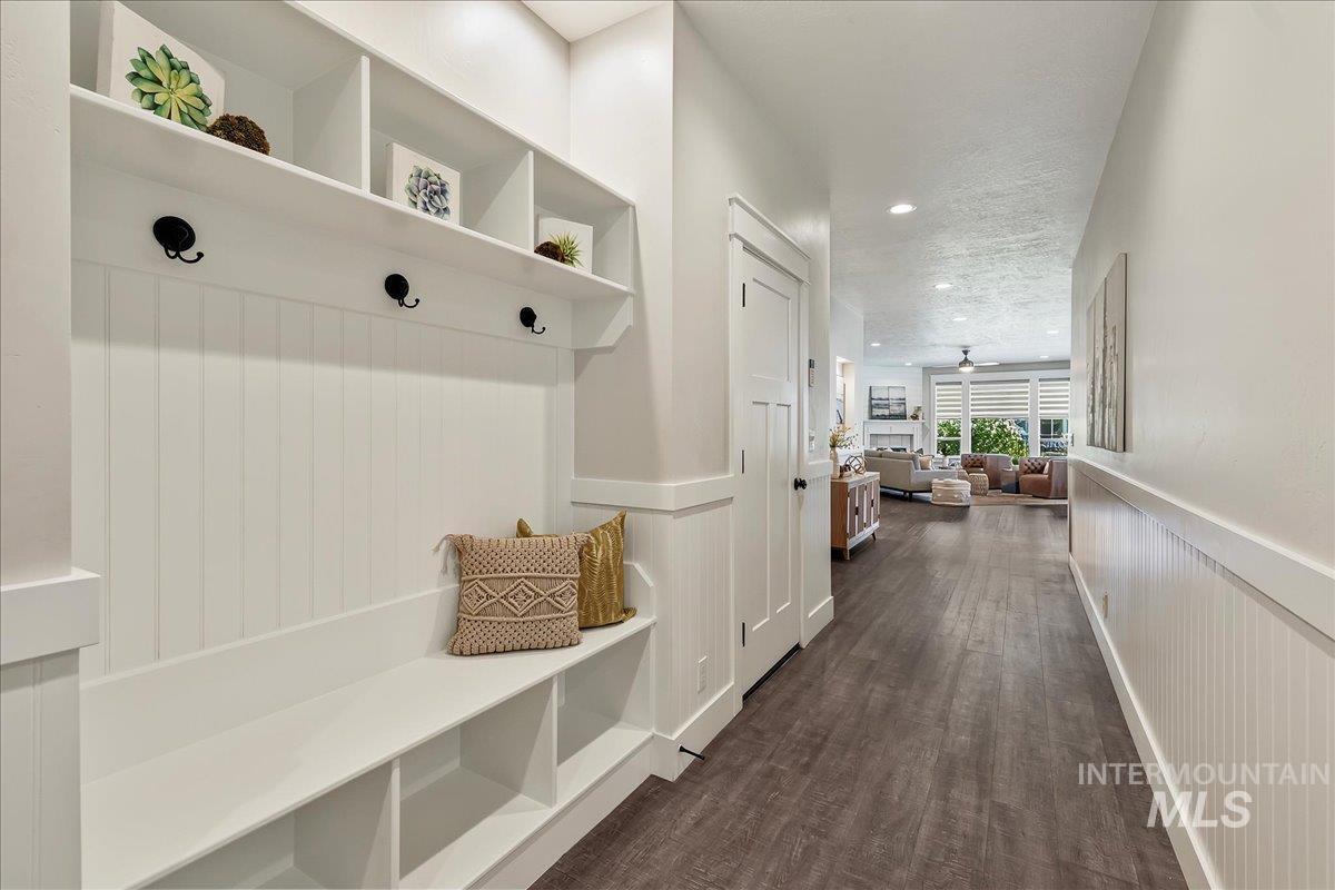 3901 E Woodville Dr., Meridian, Idaho 83642, 4 Bedrooms, 3 Bathrooms, Residential For Sale, Price $849,900, 98999822