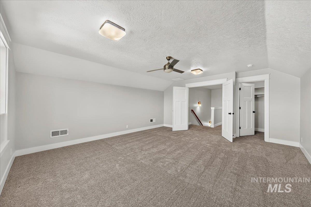 3901 E Woodville Dr., Meridian, Idaho 83642, 4 Bedrooms, 3 Bathrooms, Residential For Sale, Price $849,900, 98999822