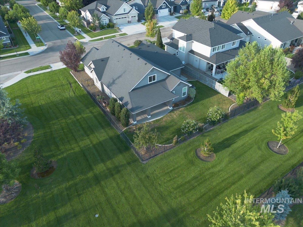 3901 E Woodville Dr., Meridian, Idaho 83642, 4 Bedrooms, 3 Bathrooms, Residential For Sale, Price $849,900, 98999822