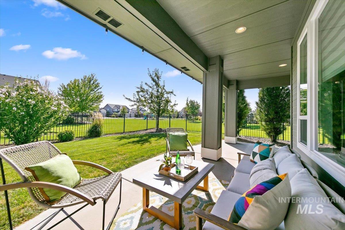 3901 E Woodville Dr., Meridian, Idaho 83642, 4 Bedrooms, 3 Bathrooms, Residential For Sale, Price $849,900, 98999822