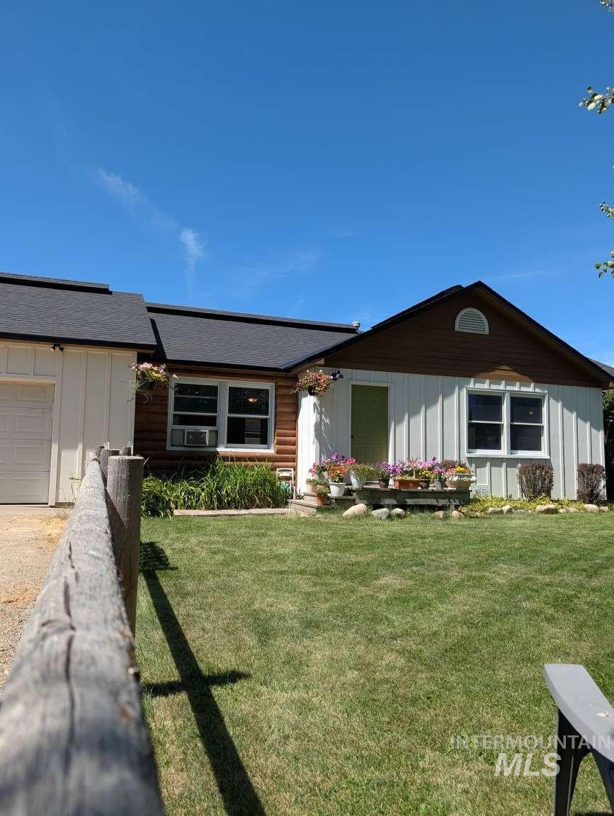 933 Baldwin Ln, Fairfield, Idaho 83327, 3 Bedrooms, 2 Bathrooms, Residential For Sale, Price $375,000, 98999826