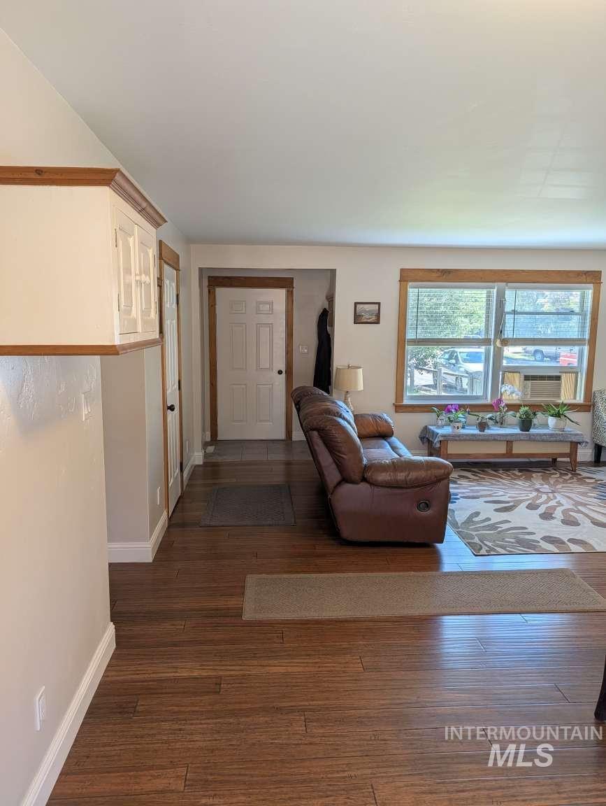 933 Baldwin Ln, Fairfield, Idaho 83327, 3 Bedrooms, 2 Bathrooms, Residential For Sale, Price $375,000, 98999826