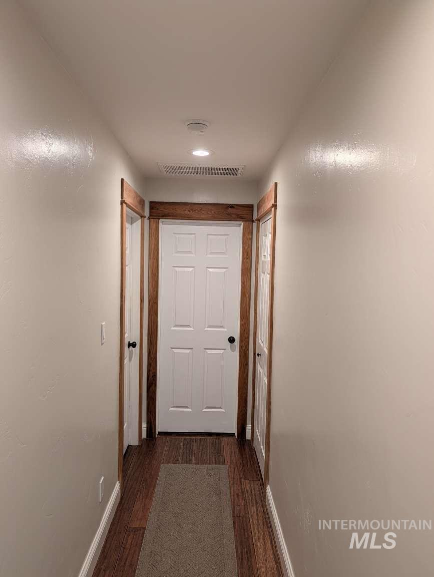 933 Baldwin Ln, Fairfield, Idaho 83327, 3 Bedrooms, 2 Bathrooms, Residential For Sale, Price $375,000, 98999826