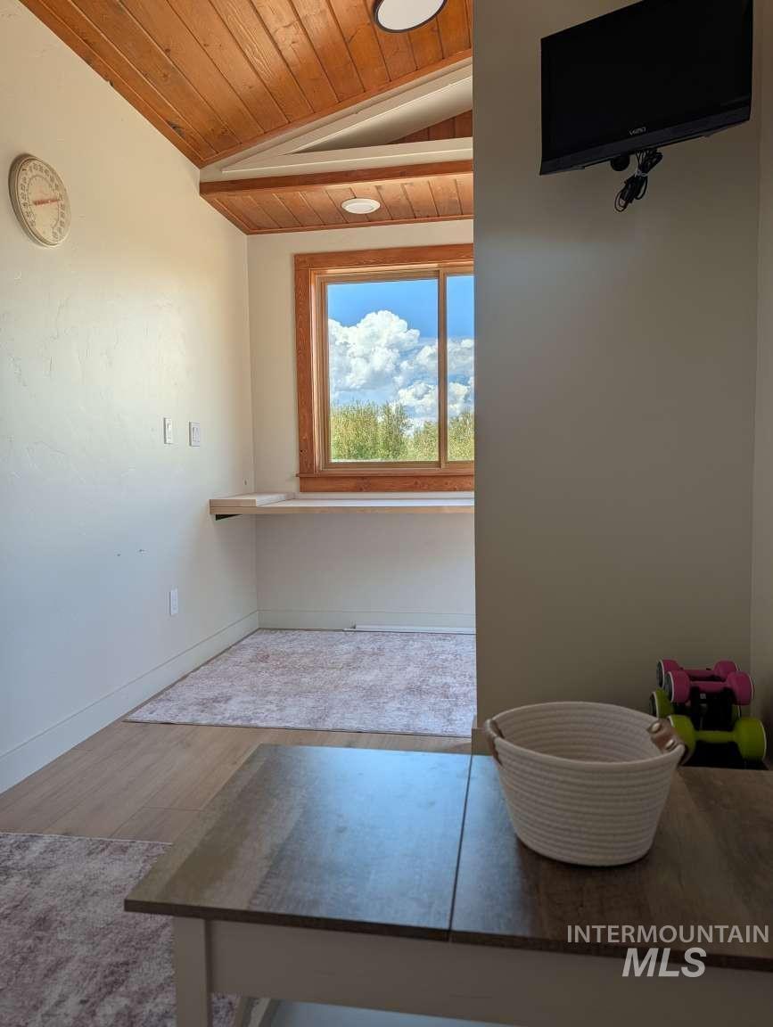 933 Baldwin Ln, Fairfield, Idaho 83327, 3 Bedrooms, 2 Bathrooms, Residential For Sale, Price $375,000, 98999826