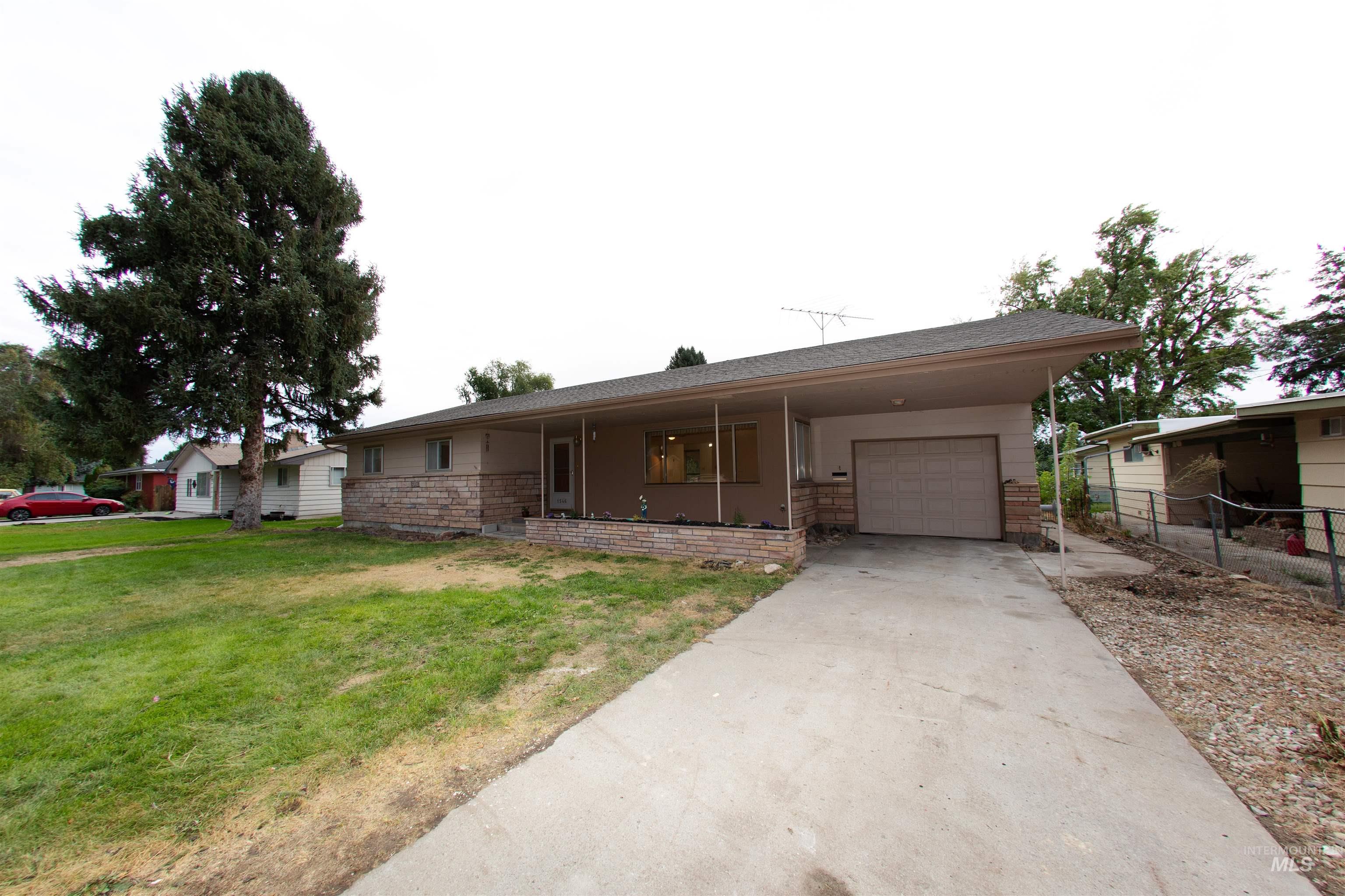 1546 N 4th Street, Payette, Idaho 83661, 3 Bedrooms, 2 Bathrooms, Residential For Sale, Price $373,500, 98999859