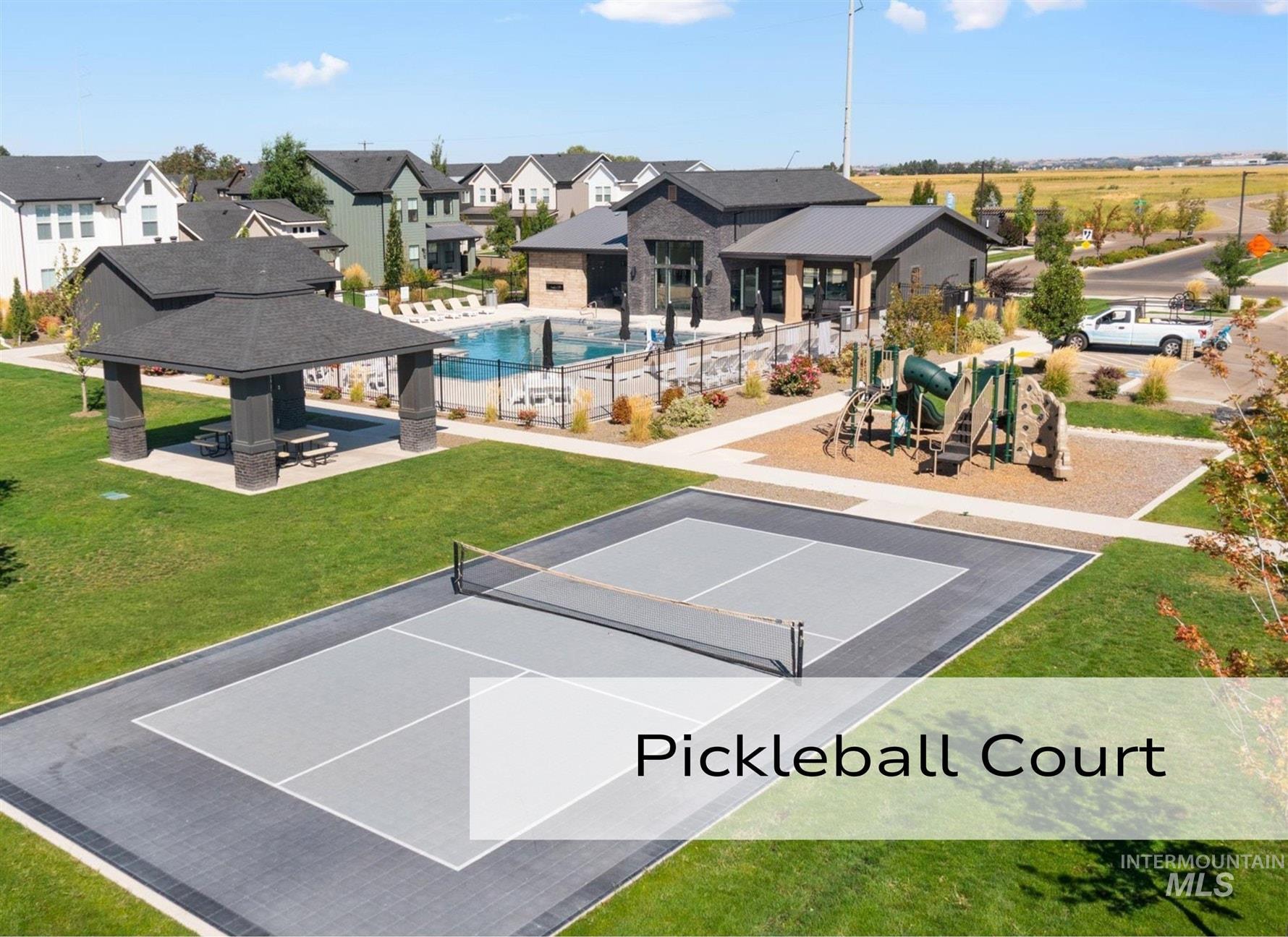 6725 W Los Flores Dr, Meridian, Idaho 83646, 3 Bedrooms, 2 Bathrooms, Residential For Sale, Price $509,000,MLS 98999865
