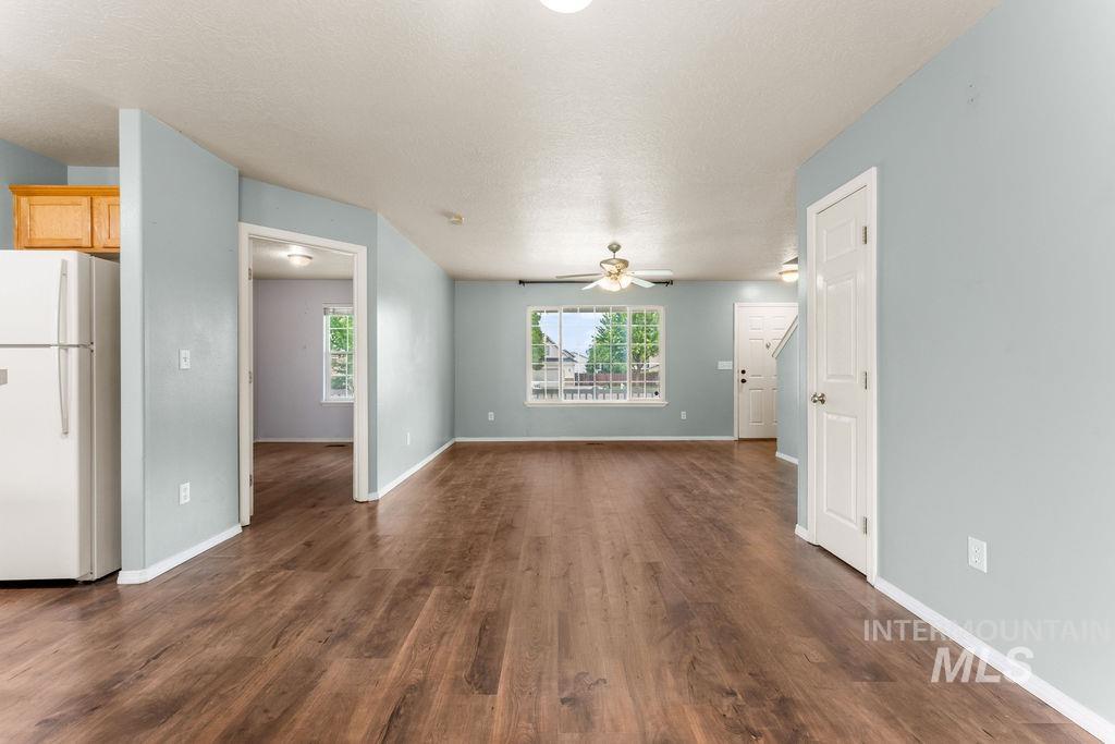 3936 E Clear Springs Dr, Nampa, Idaho 83686, 4 Bedrooms, 2.5 Bathrooms, Residential For Sale, Price $389,900, 98999867