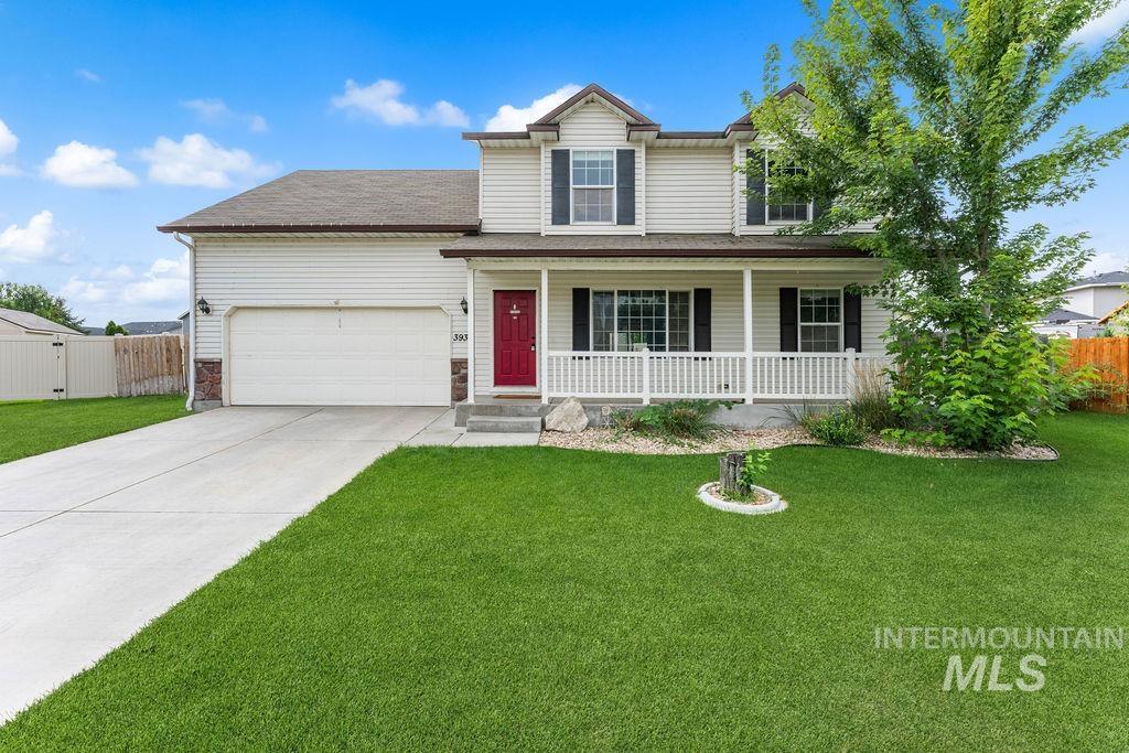 3936 E Clear Springs Dr, Nampa, Idaho 83686, 4 Bedrooms, 2.5 Bathrooms, Residential For Sale, Price $389,900, 98999867