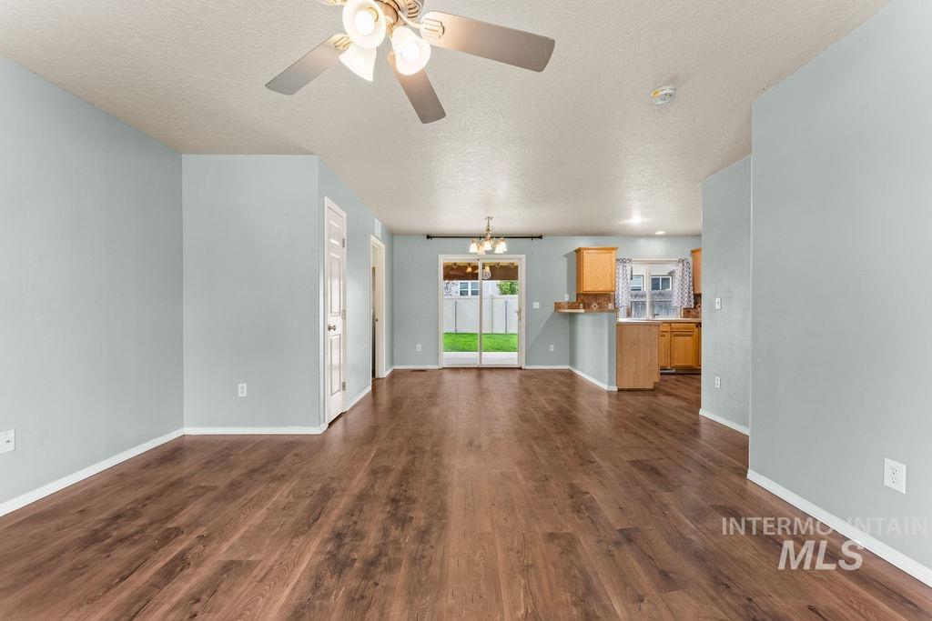 3936 E Clear Springs Dr, Nampa, Idaho 83686, 4 Bedrooms, 2.5 Bathrooms, Residential For Sale, Price $389,900, 98999867