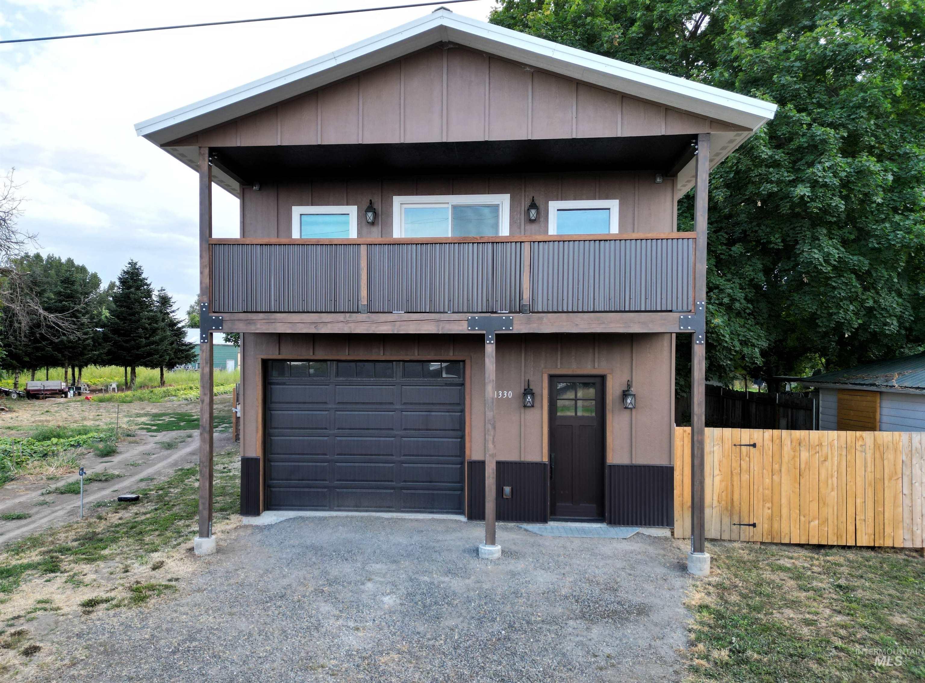 1330 Birch Ave, Lewiston, Idaho 83501, 2 Bedrooms, 2 Bathrooms, Residential For Sale, Price $385,000, 98999868