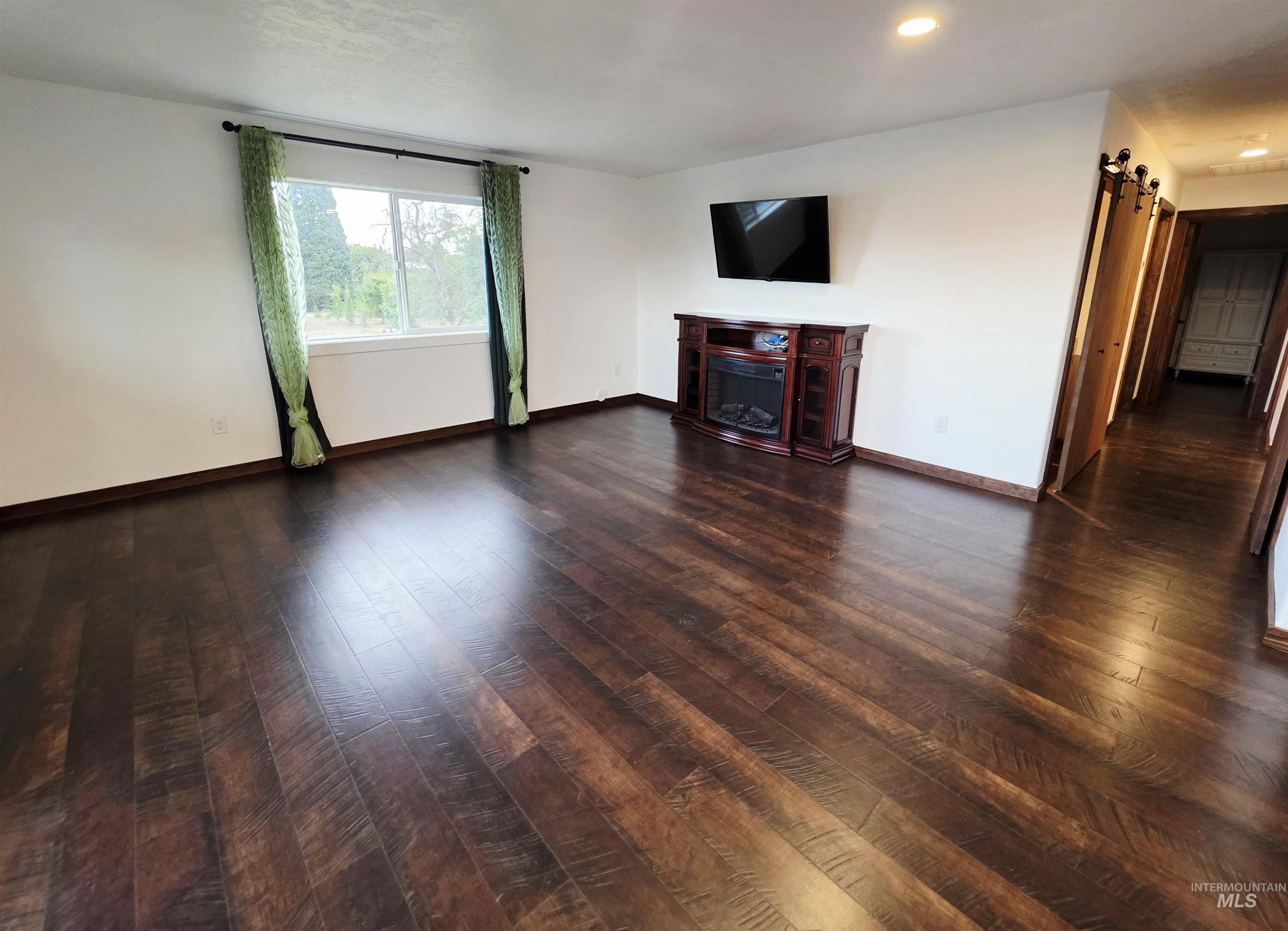 1330 Birch Ave, Lewiston, Idaho 83501, 2 Bedrooms, 2 Bathrooms, Residential For Sale, Price $385,000, 98999868