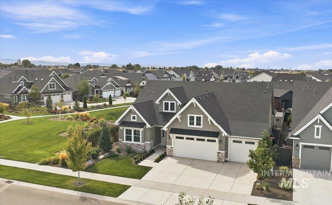 4173 N Bolero Ave, Meridian, Idaho 83646, 3 Bedrooms, 2.5 Bathrooms, Residential For Sale, Price $719,900,MLS 98999872