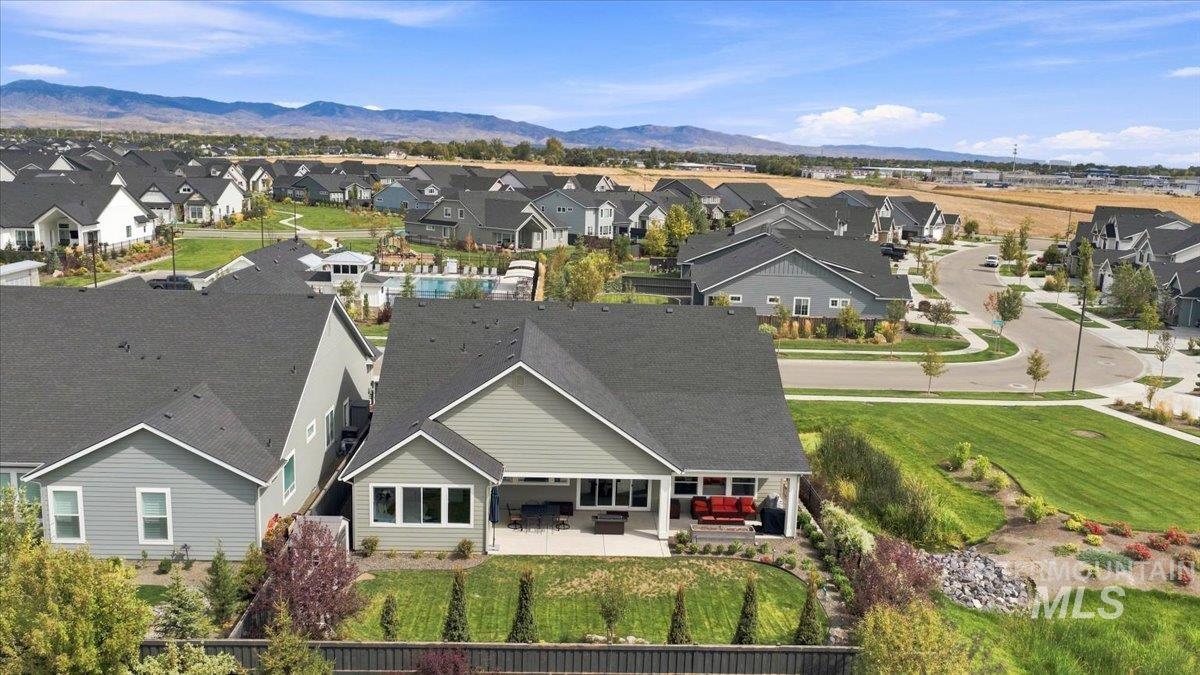 4173 N Bolero Ave, Meridian, Idaho 83646, 3 Bedrooms, 2.5 Bathrooms, Residential For Sale, Price $719,900,MLS 98999872