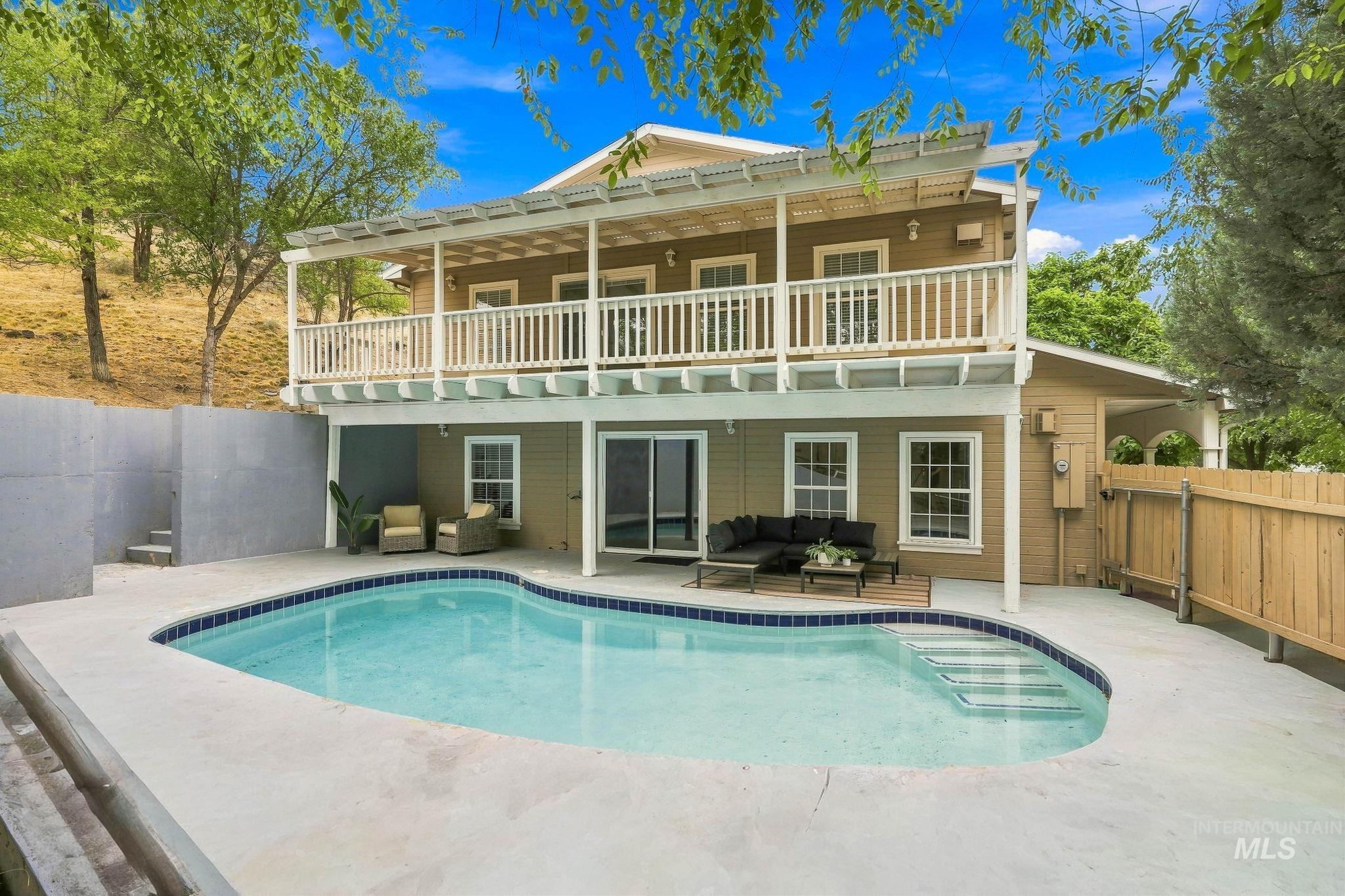 2442 W Hill Rd, Boise, Idaho 83702, 4 Bedrooms, 3 Bathrooms, Residential For Sale, Price $849,999,MLS 98999874
