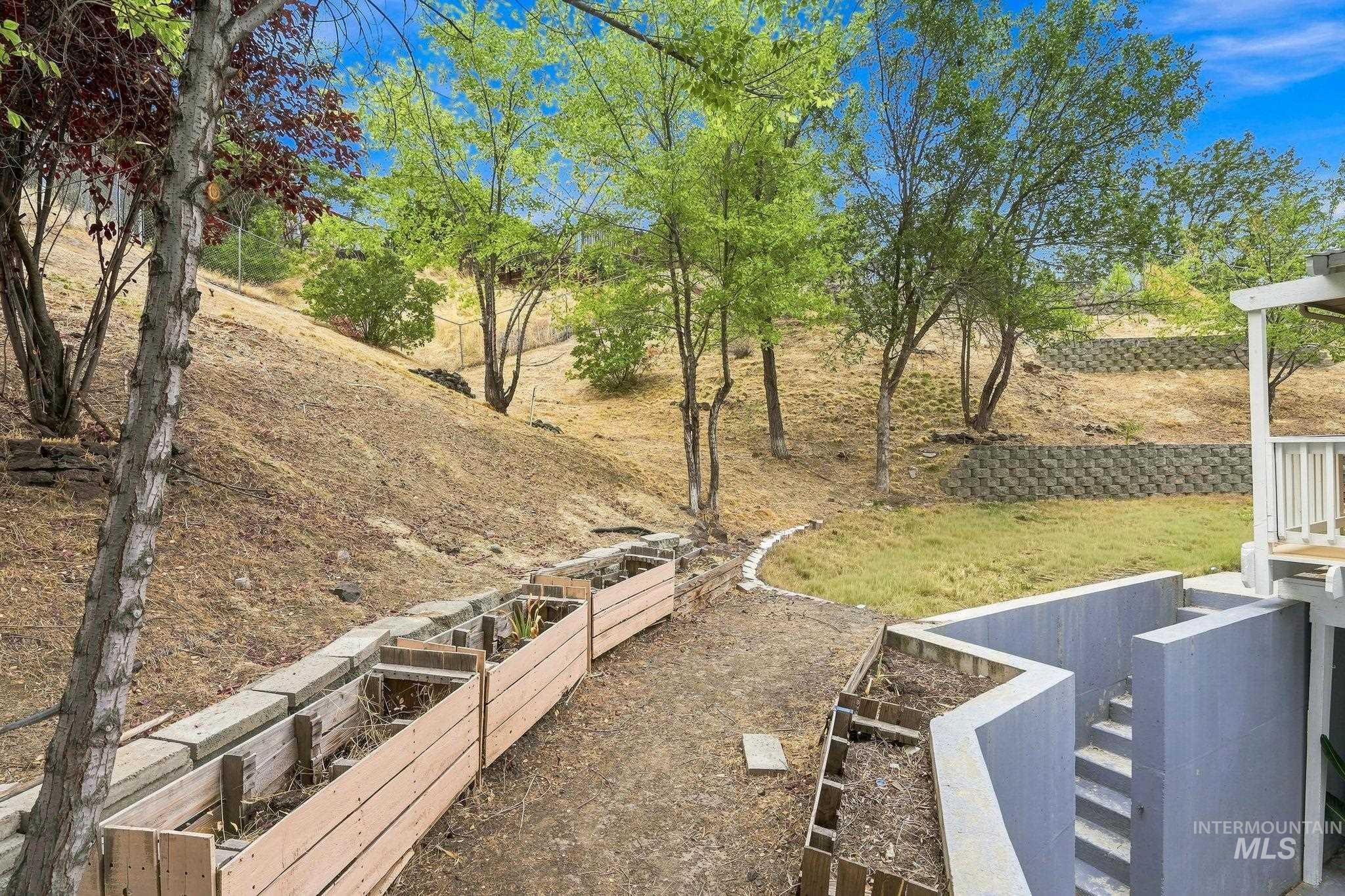 2442 W Hill Rd, Boise, Idaho 83702, 4 Bedrooms, 3 Bathrooms, Residential For Sale, Price $849,999,MLS 98999874