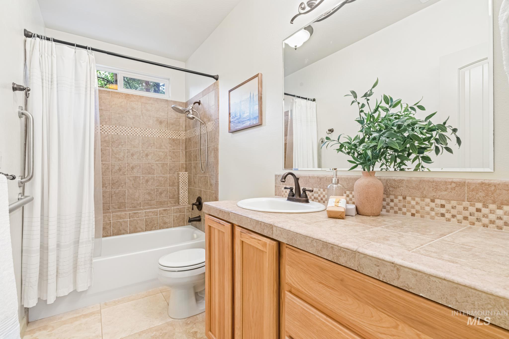 7967 S Rafael Way, Boise, Idaho 83709, 5 Bedrooms, 3 Bathrooms, Residential For Sale, Price $749,900,MLS 98999875