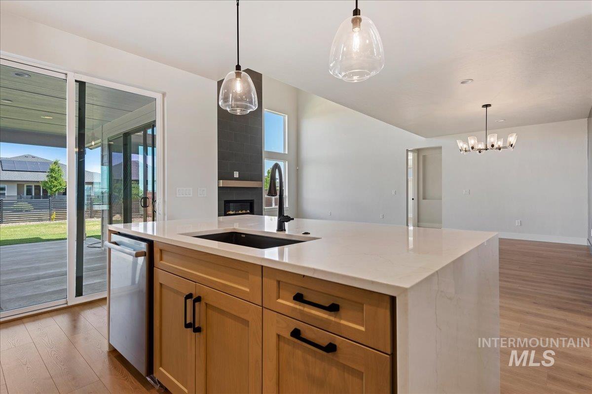 7715 W Flathead Lake St, Eagle, Idaho 83616, 6 Bedrooms, 4 Bathrooms, Residential For Sale, Price $1,299,900, 98999879