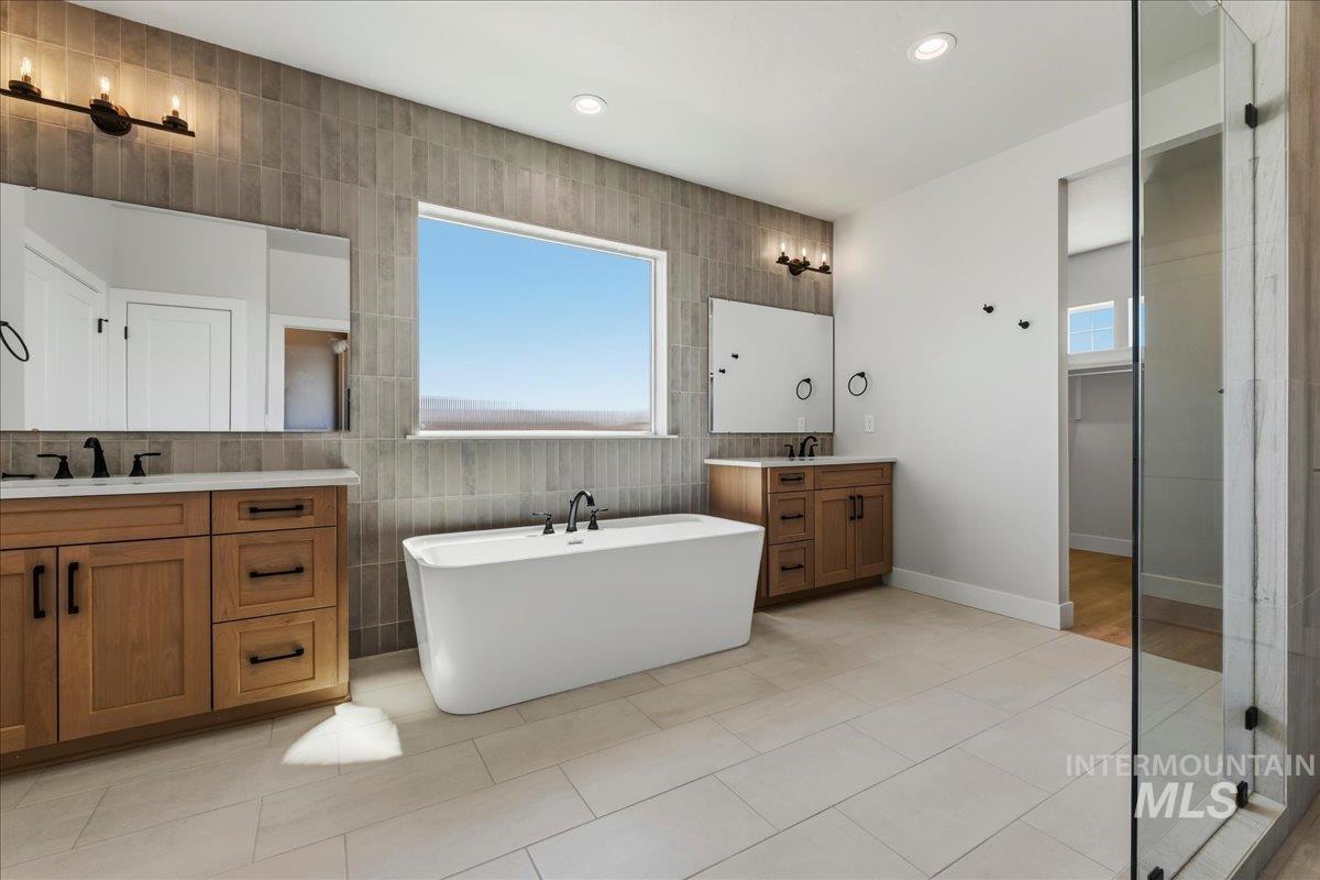 7715 W Flathead Lake St, Eagle, Idaho 83616, 6 Bedrooms, 4 Bathrooms, Residential For Sale, Price $1,299,900, 98999879