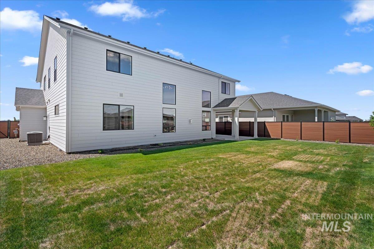 7715 W Flathead Lake St, Eagle, Idaho 83616, 6 Bedrooms, 4 Bathrooms, Residential For Sale, Price $1,299,900, 98999879