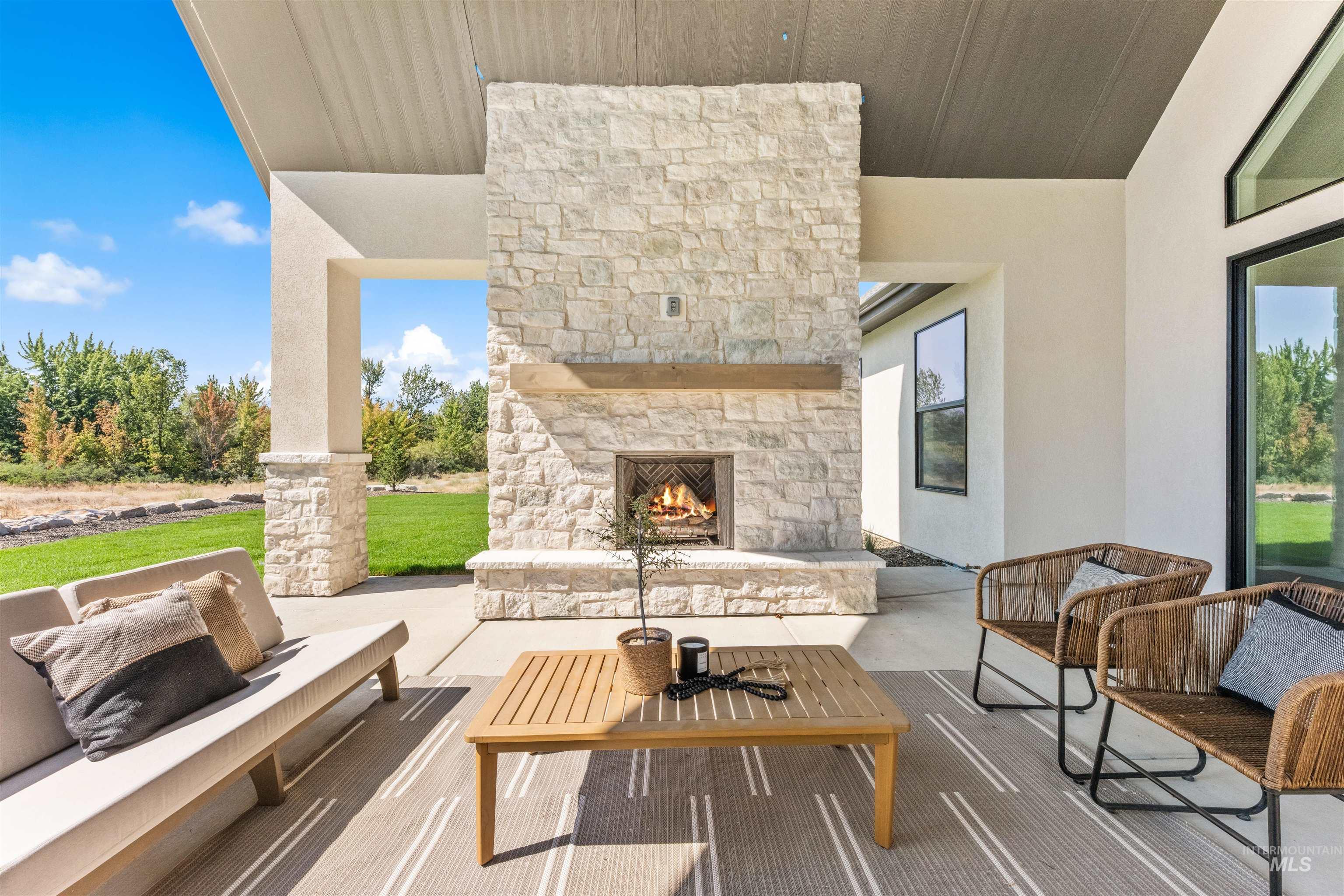 835 Watkins St, Middleton, Idaho 83644, 4 Bedrooms, 3 Bathrooms, Residential For Sale, Price $1,575,000, 98999881