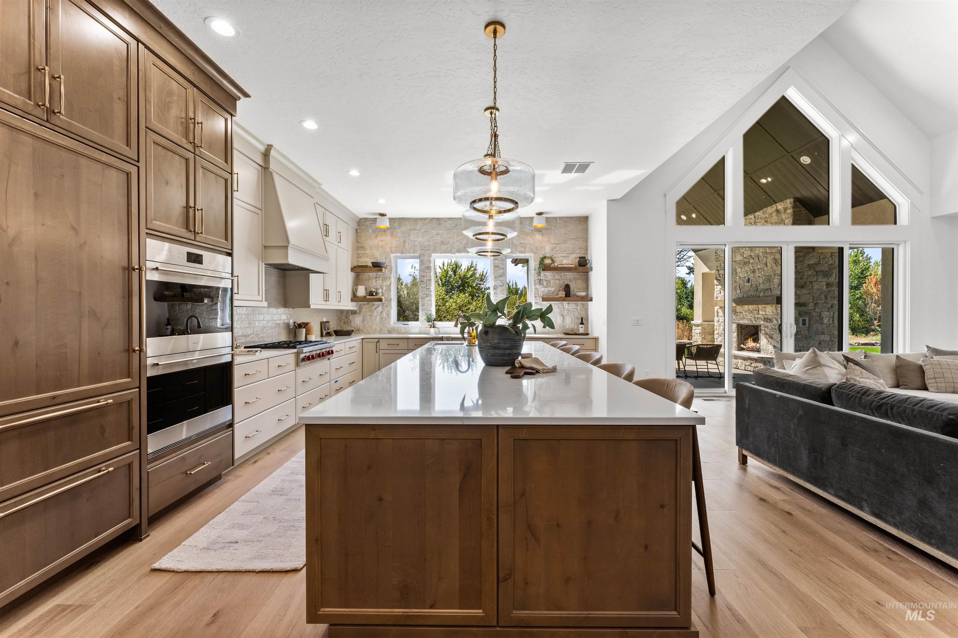 835 Watkins St, Middleton, Idaho 83644, 4 Bedrooms, 3 Bathrooms, Residential For Sale, Price $1,575,000, 98999881