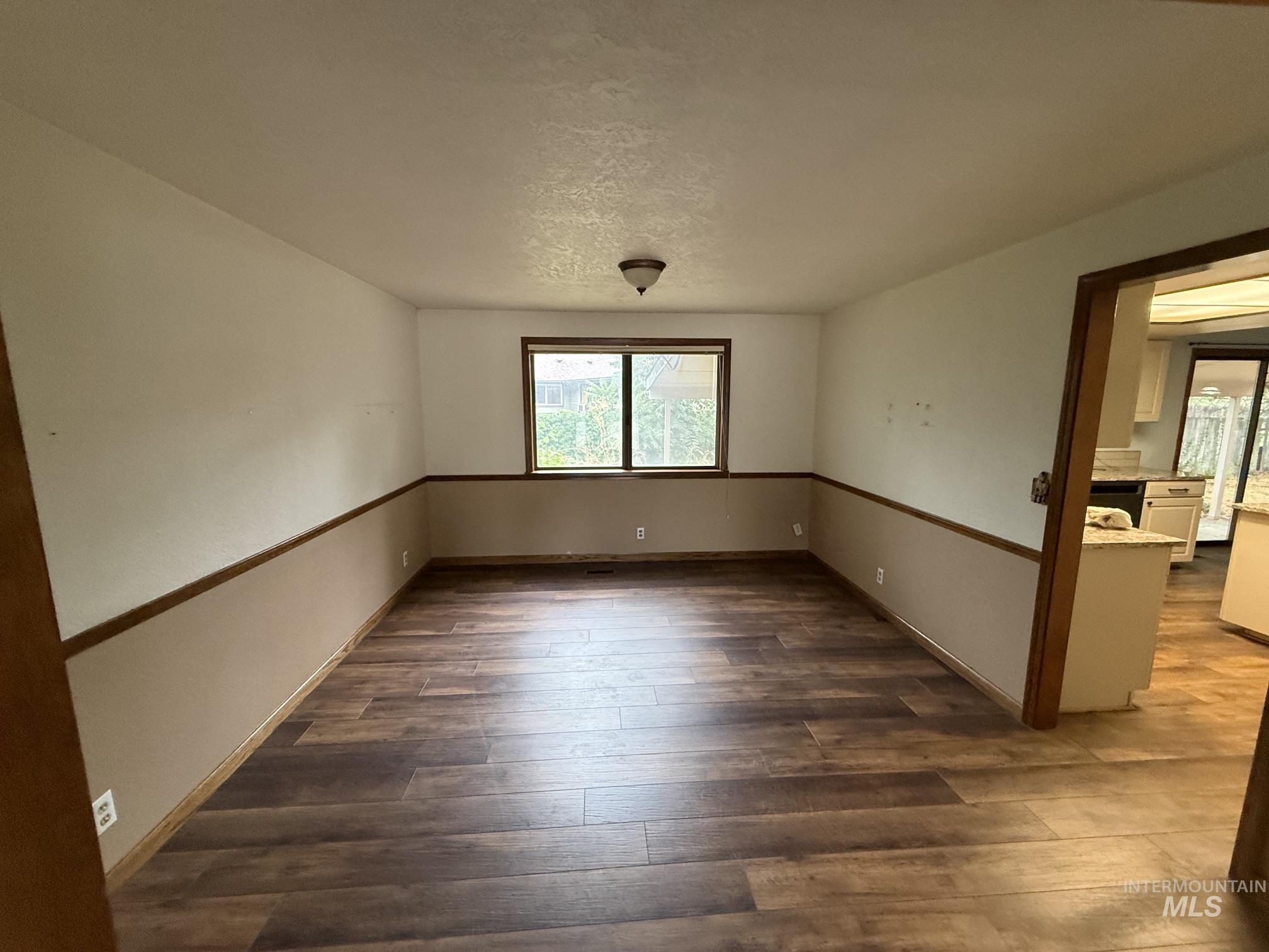 12082 W Edna, Boise, Idaho 83713, 4 Bedrooms, 2.5 Bathrooms, Residential For Sale, Price $449,900,MLS 98999882