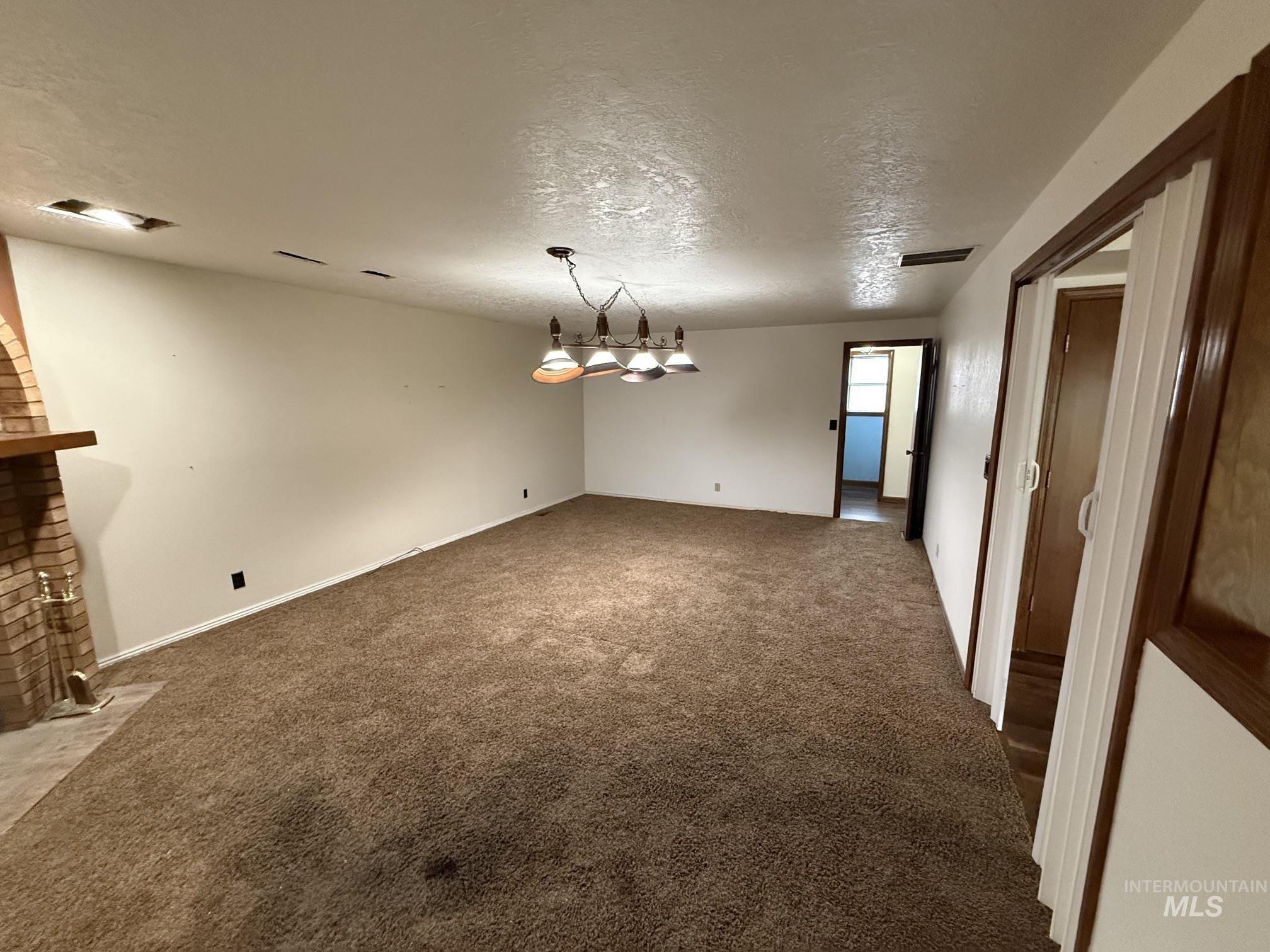 12082 W Edna, Boise, Idaho 83713, 4 Bedrooms, 2.5 Bathrooms, Residential For Sale, Price $449,900,MLS 98999882