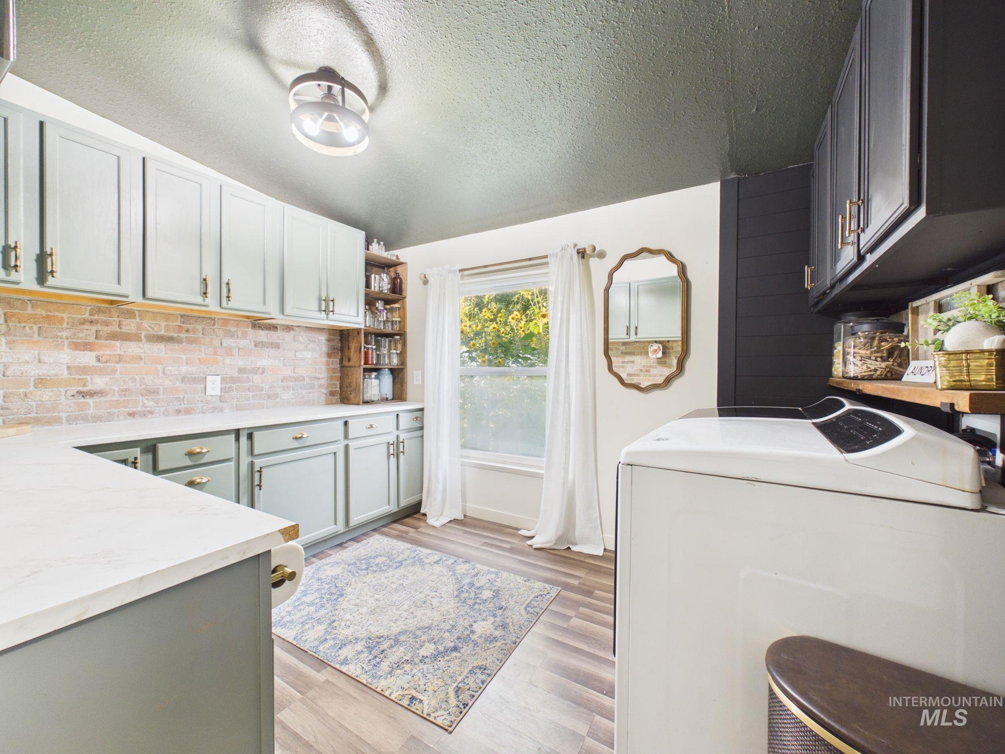 7246 Murphy Rd, Melba, Idaho 83641, 4 Bedrooms, 2 Bathrooms, Residential For Sale, Price $585,000, 98999883