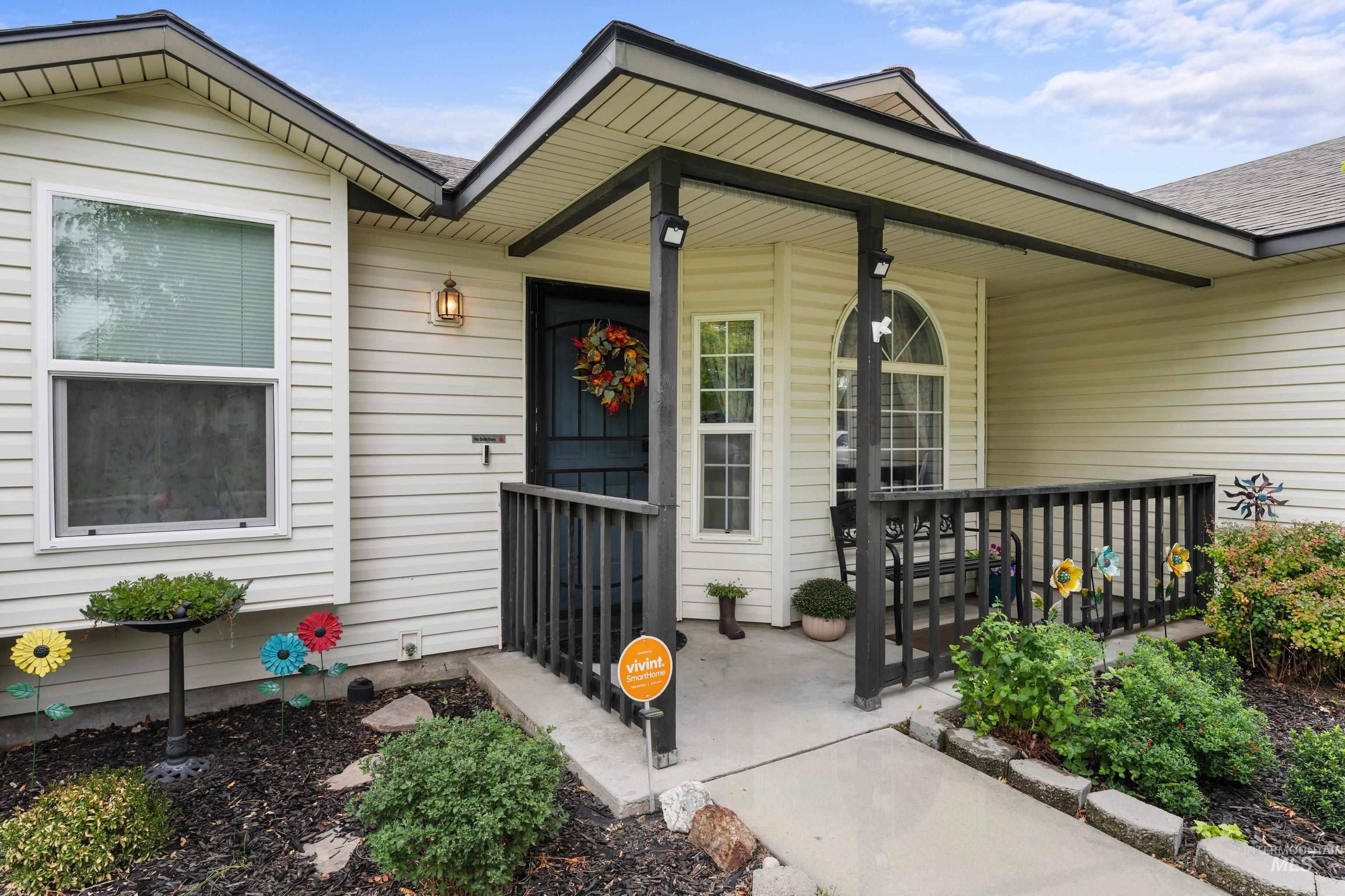 4901 Oxbow Ave, Caldwell, Idaho 83706, 3 Bedrooms, 2 Bathrooms, Residential For Sale, Price $350,000, 98999884