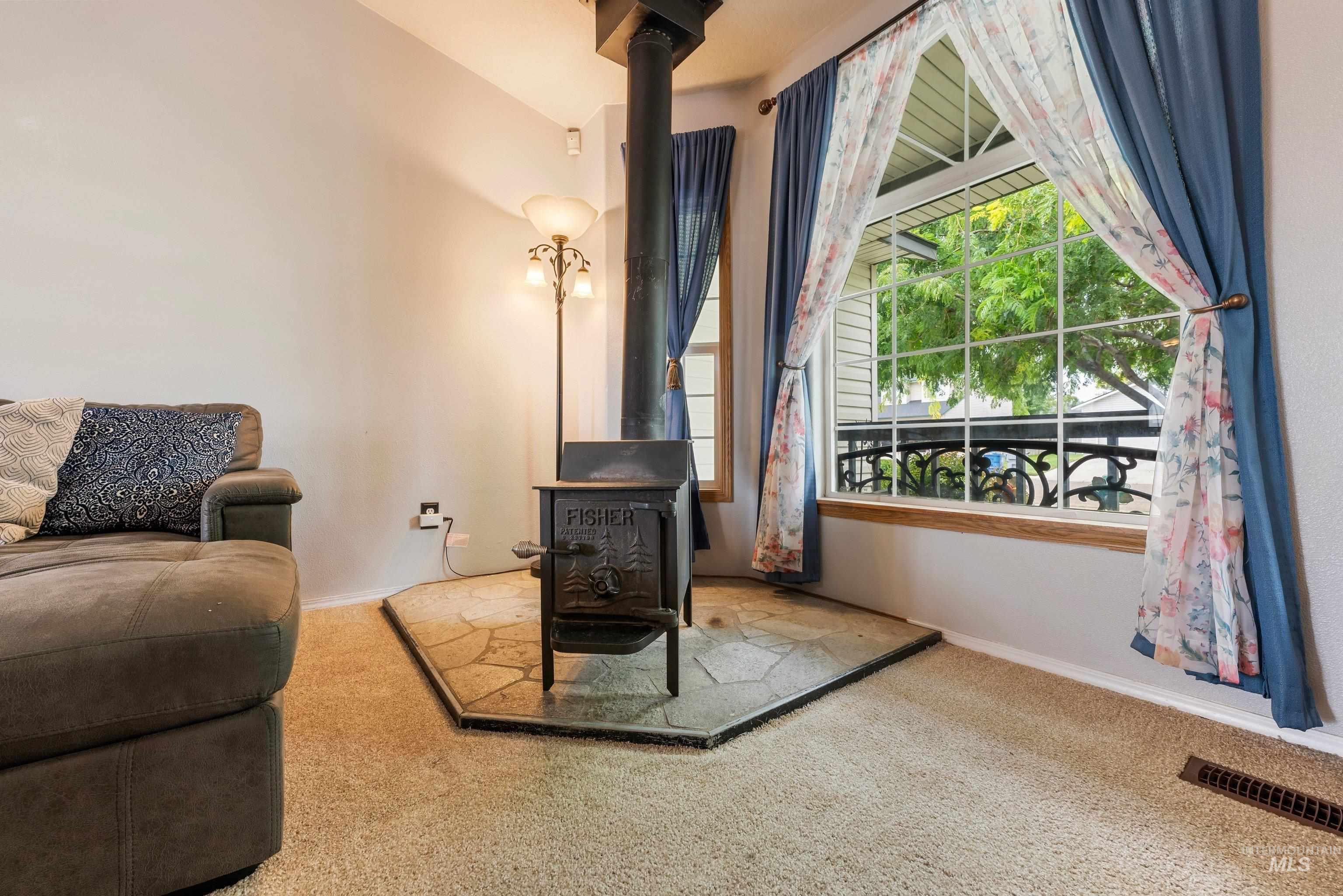 4901 Oxbow Ave, Caldwell, Idaho 83706, 3 Bedrooms, 2 Bathrooms, Residential For Sale, Price $350,000, 98999884