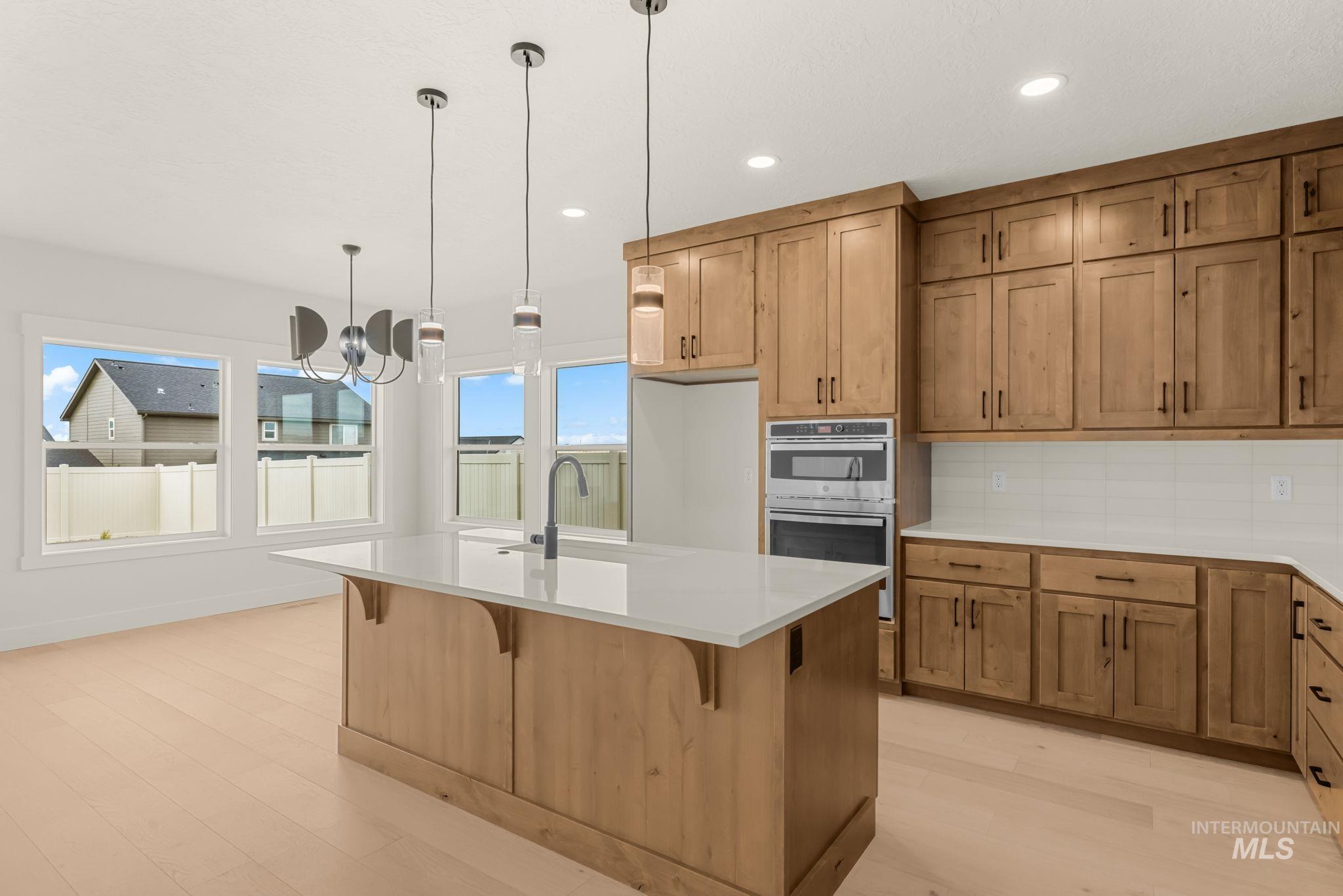 365 S Radiator Rd, Boise, Idaho 83716, 3 Bedrooms, 2 Bathrooms, Residential For Sale, Price $519,900,MLS 98999885