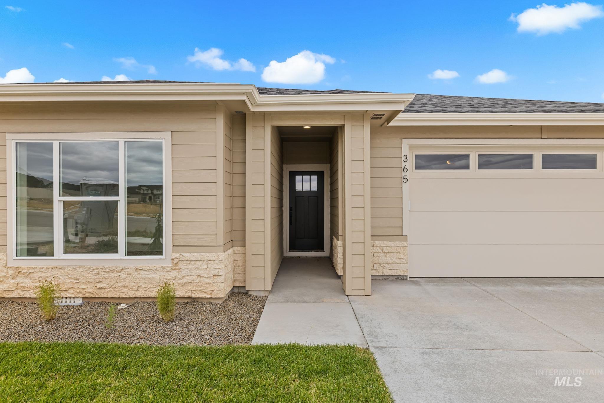 365 S Radiator Rd, Boise, Idaho 83716, 3 Bedrooms, 2 Bathrooms, Residential For Sale, Price $519,900,MLS 98999885