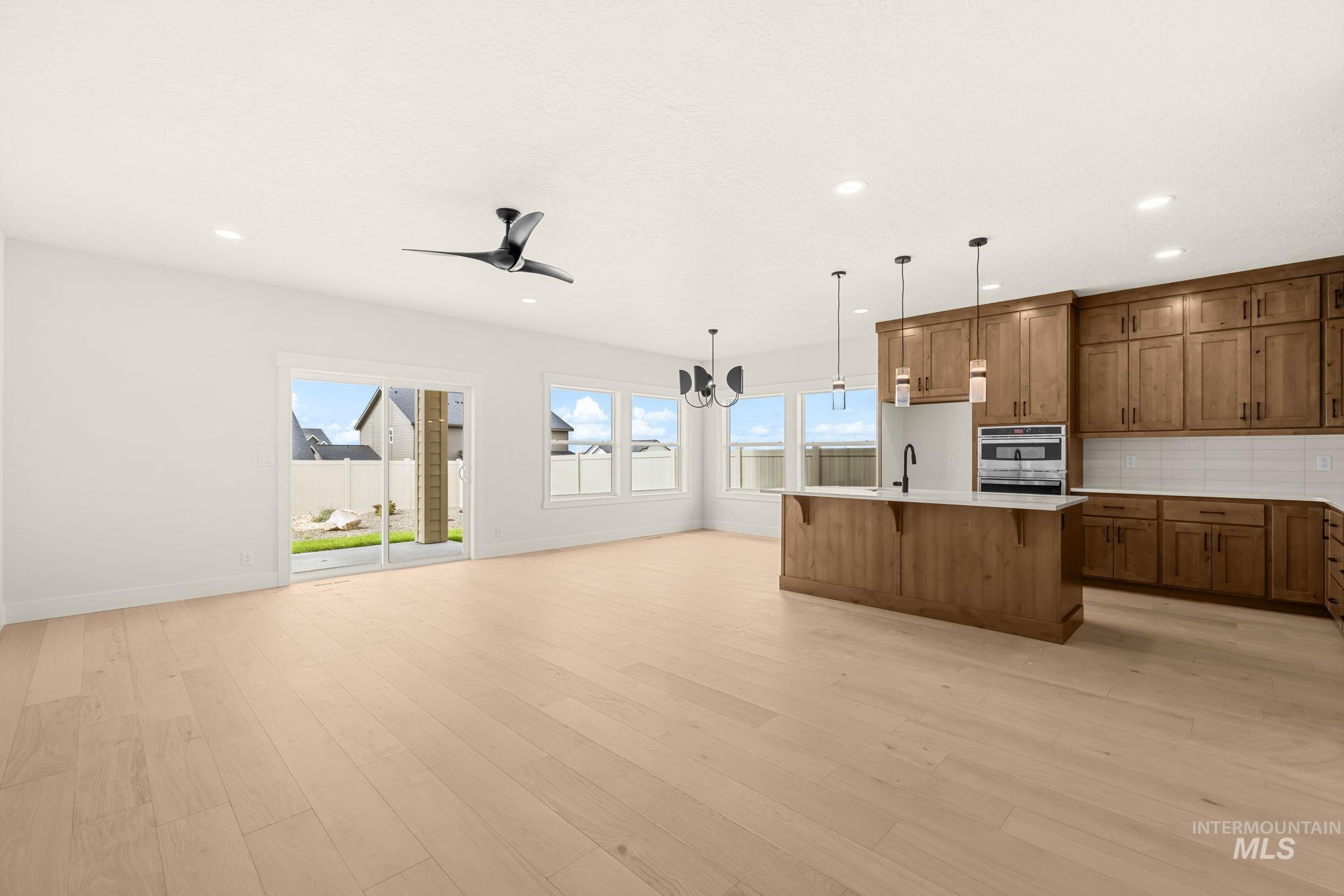 365 S Radiator Rd, Boise, Idaho 83716, 3 Bedrooms, 2 Bathrooms, Residential For Sale, Price $519,900,MLS 98999885