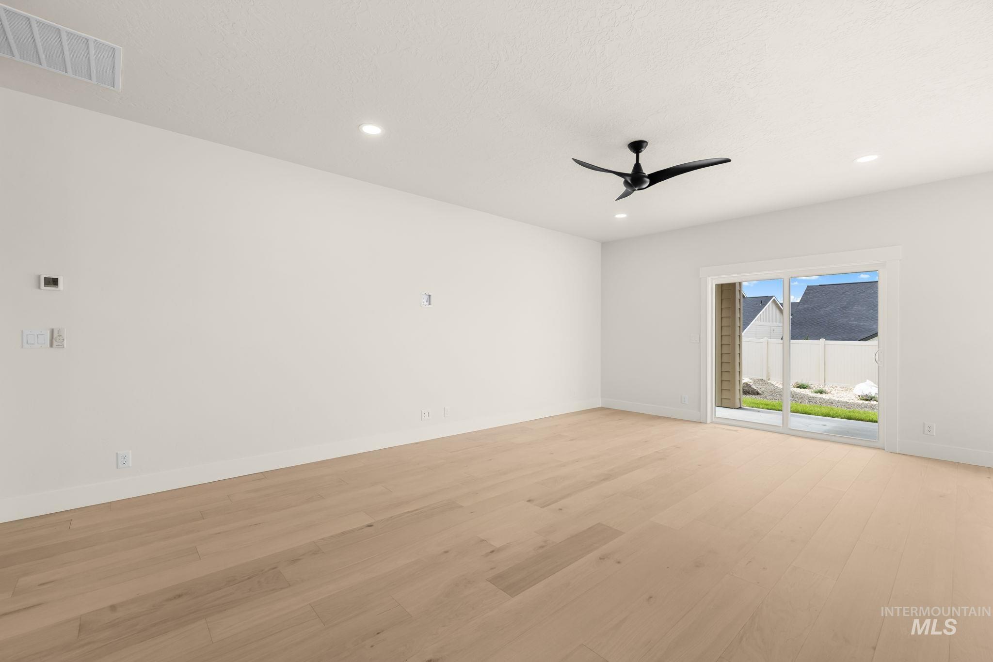 365 S Radiator Rd, Boise, Idaho 83716, 3 Bedrooms, 2 Bathrooms, Residential For Sale, Price $519,900,MLS 98999885