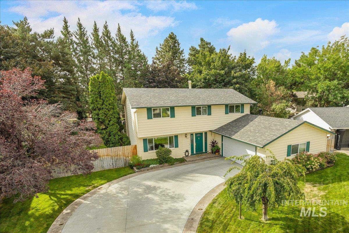 2887 S Snowflake Dr, Boise, Idaho 83706, 4 Bedrooms, 2.5 Bathrooms, Residential For Sale, Price $800,000,MLS 98999886