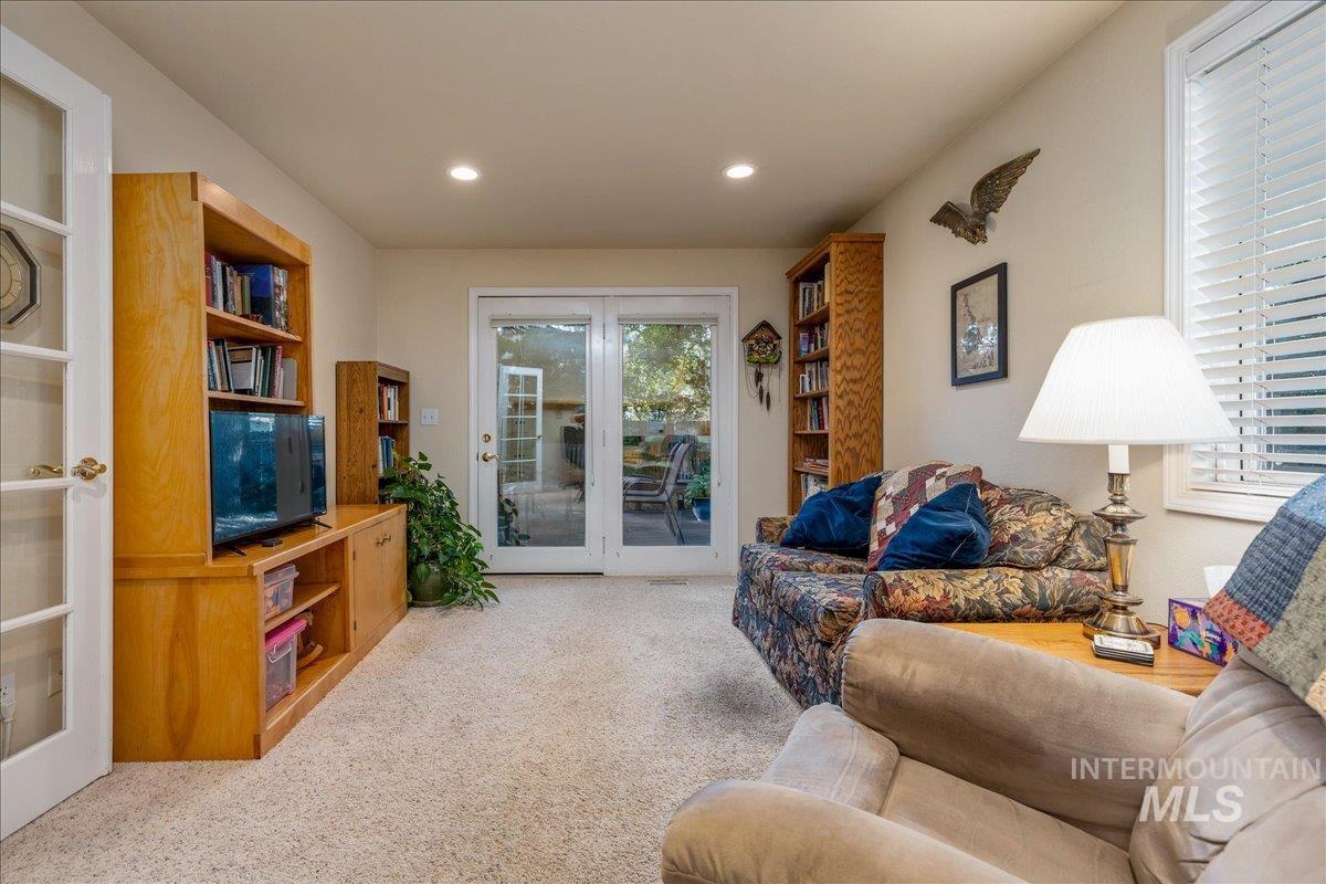 2887 S Snowflake Dr, Boise, Idaho 83706, 4 Bedrooms, 2.5 Bathrooms, Residential For Sale, Price $800,000,MLS 98999886