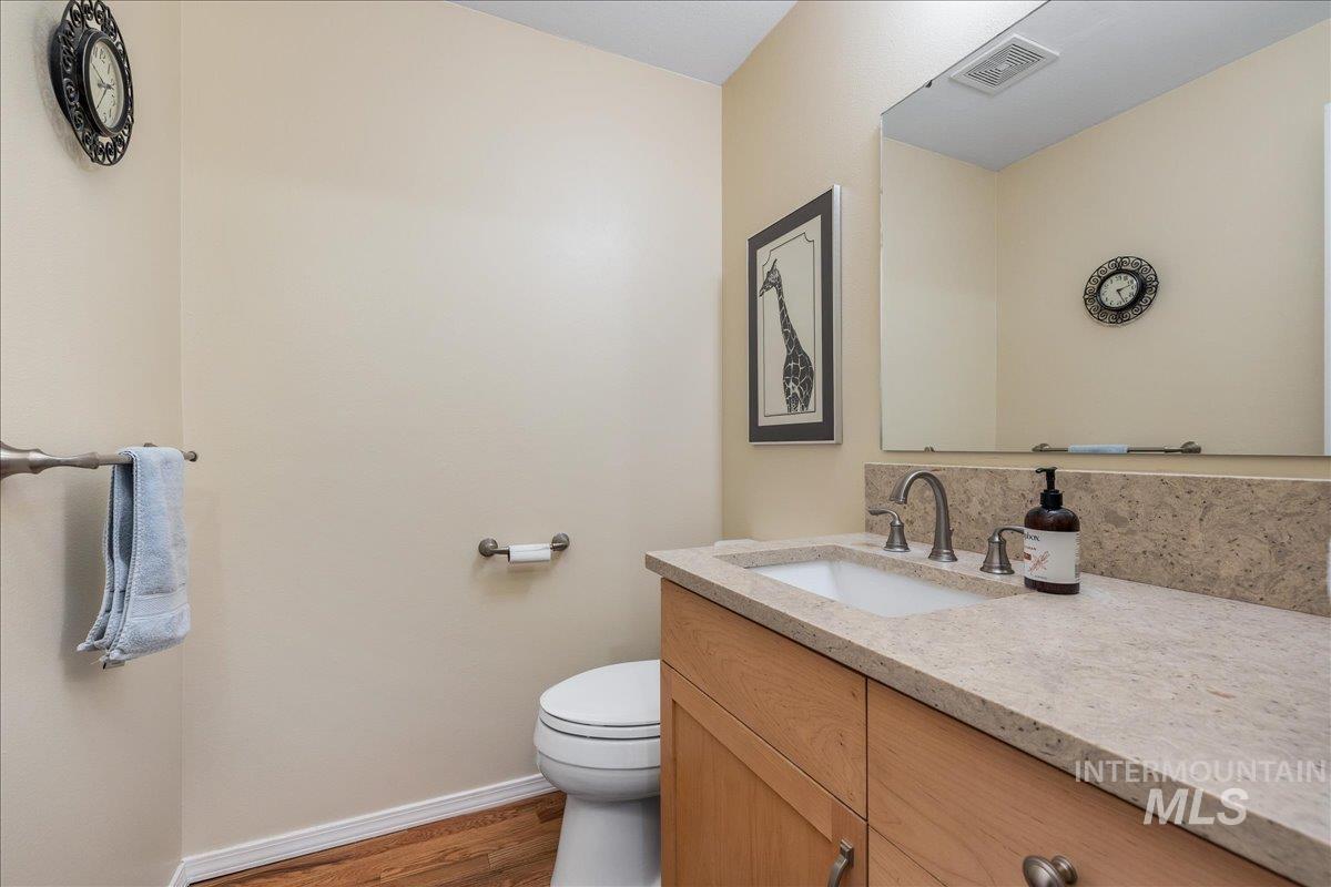2887 S Snowflake Dr, Boise, Idaho 83706, 4 Bedrooms, 2.5 Bathrooms, Residential For Sale, Price $800,000,MLS 98999886