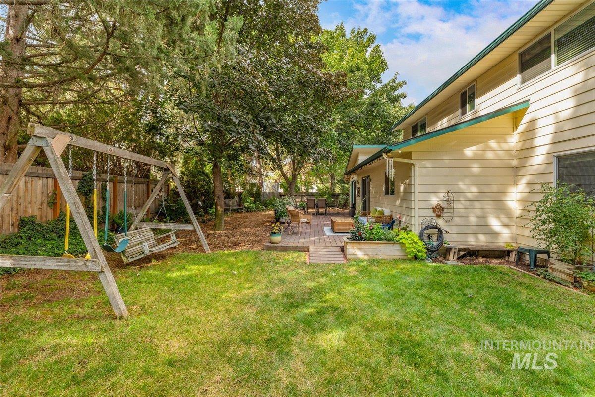 2887 S Snowflake Dr, Boise, Idaho 83706, 4 Bedrooms, 2.5 Bathrooms, Residential For Sale, Price $800,000,MLS 98999886